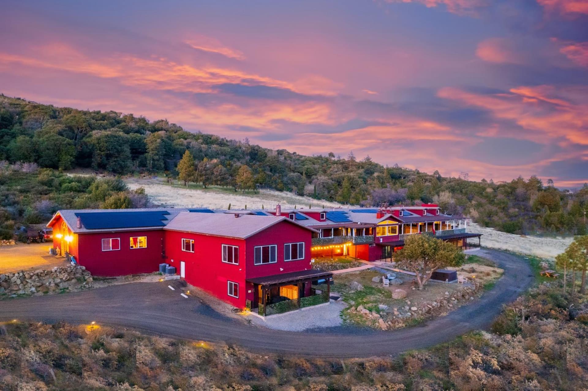 Quiet Mind Mountain Lodge, Retreat & Spa featured exterior or lobby in Julian, CA — similar hotel