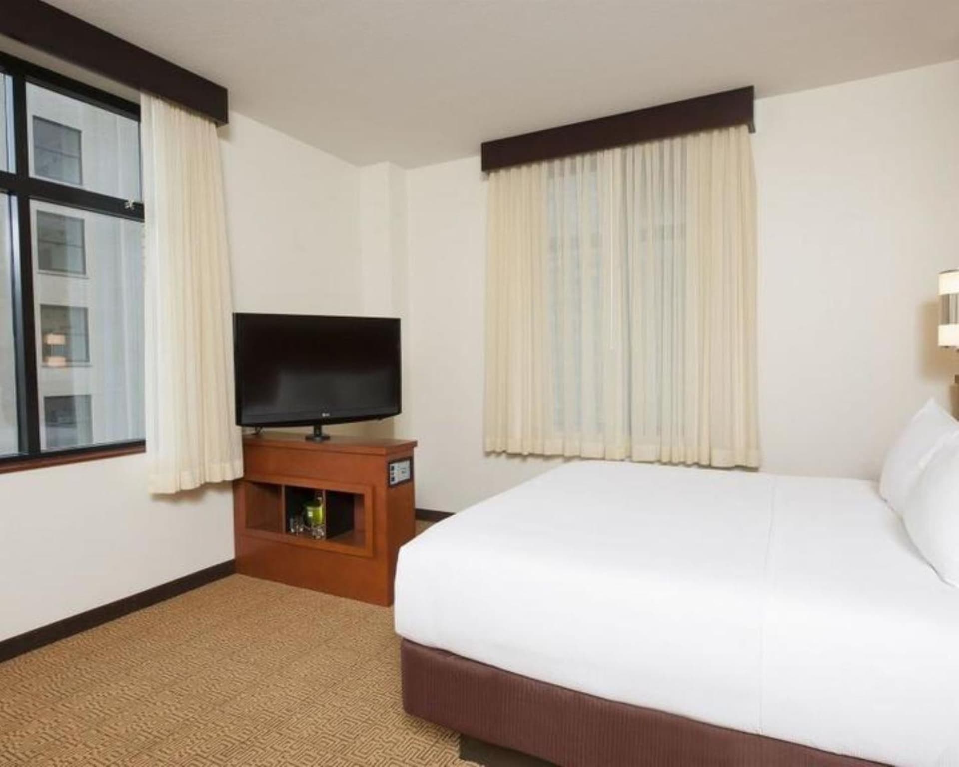 Hyatt Place Des Moines Downtown gallery photo in Des Moines, IA — image 15