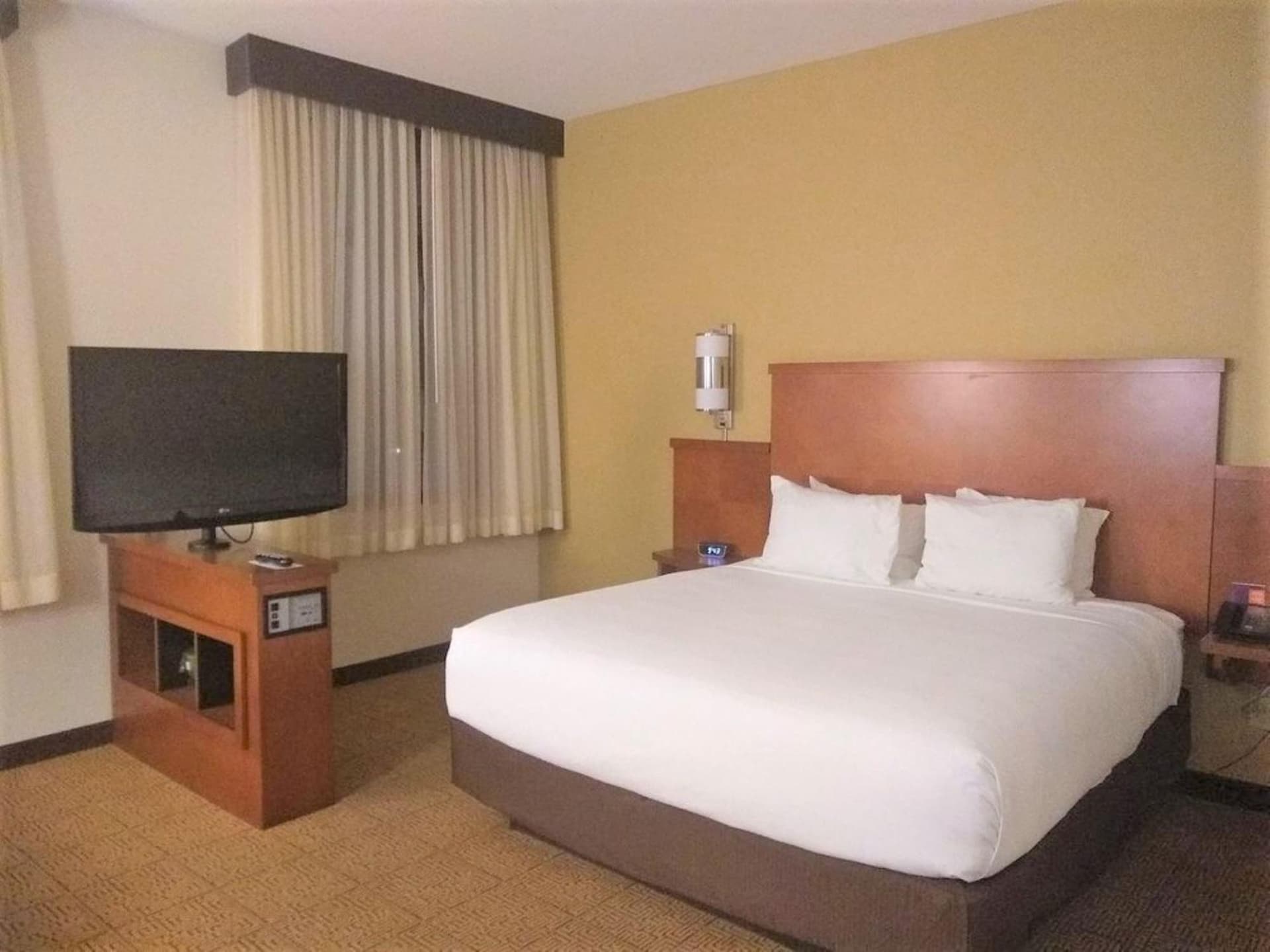 Hyatt Place Des Moines Downtown gallery photo in Des Moines, IA — image 32