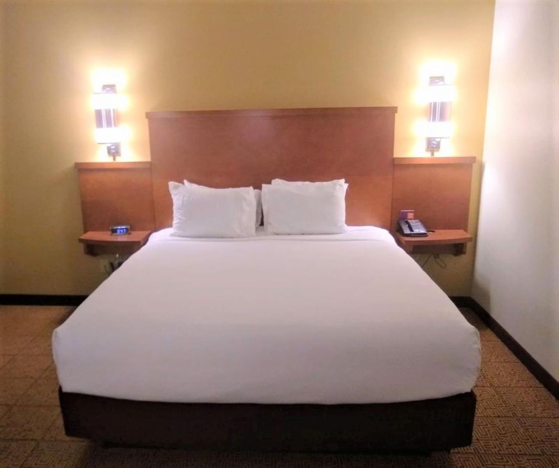 Hyatt Place Des Moines Downtown gallery photo in Des Moines, IA — image 18