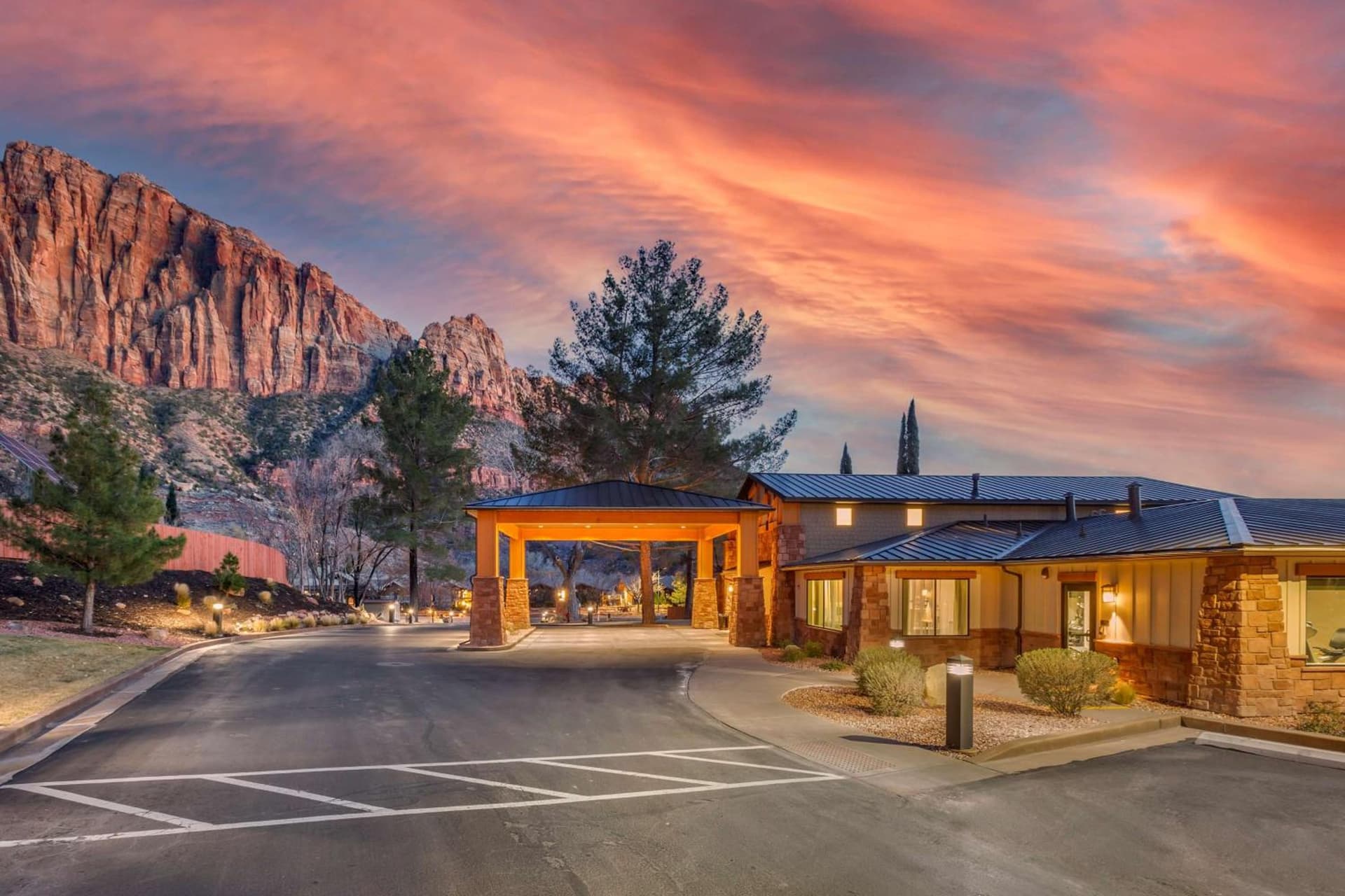 Best Western Plus Zion Canyon Inn & Suites gallery photo in Springdale, UT — image 53