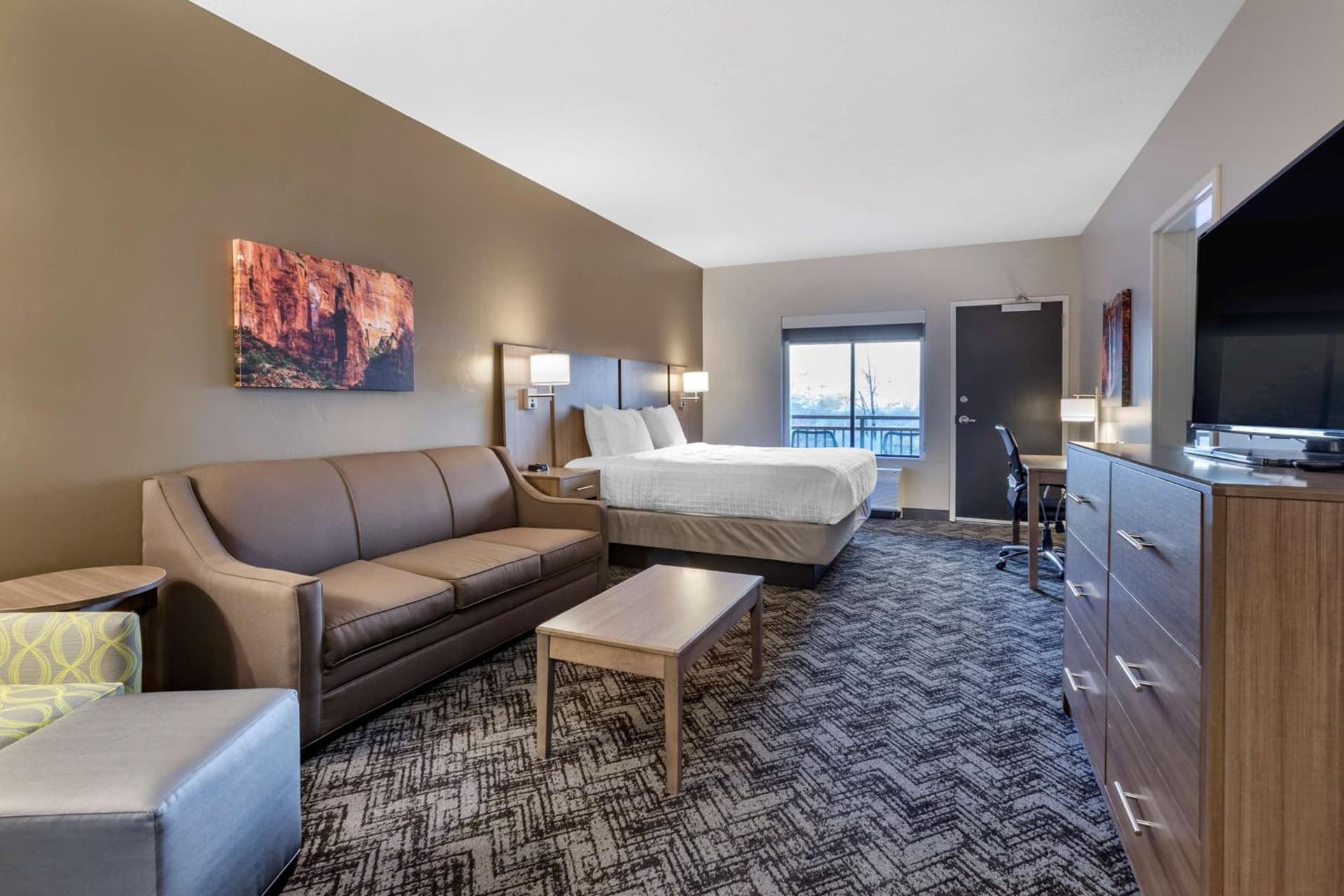 Best Western Plus Zion Canyon Inn & Suites property views in Springdale, UT — gallery photo 3