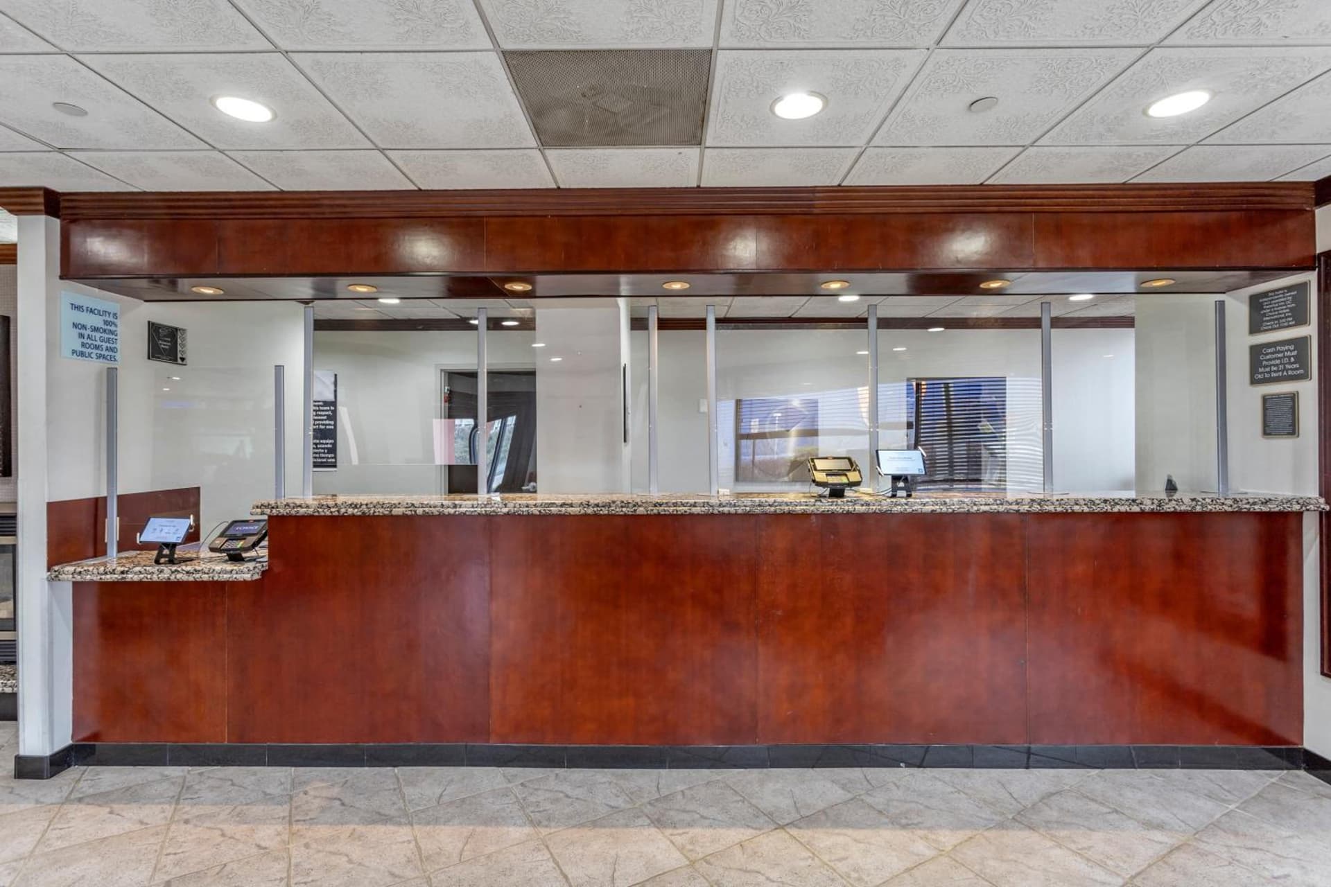 Comfort Inn Paramus - Hackensack property views in Paramus, NJ — gallery photo 3