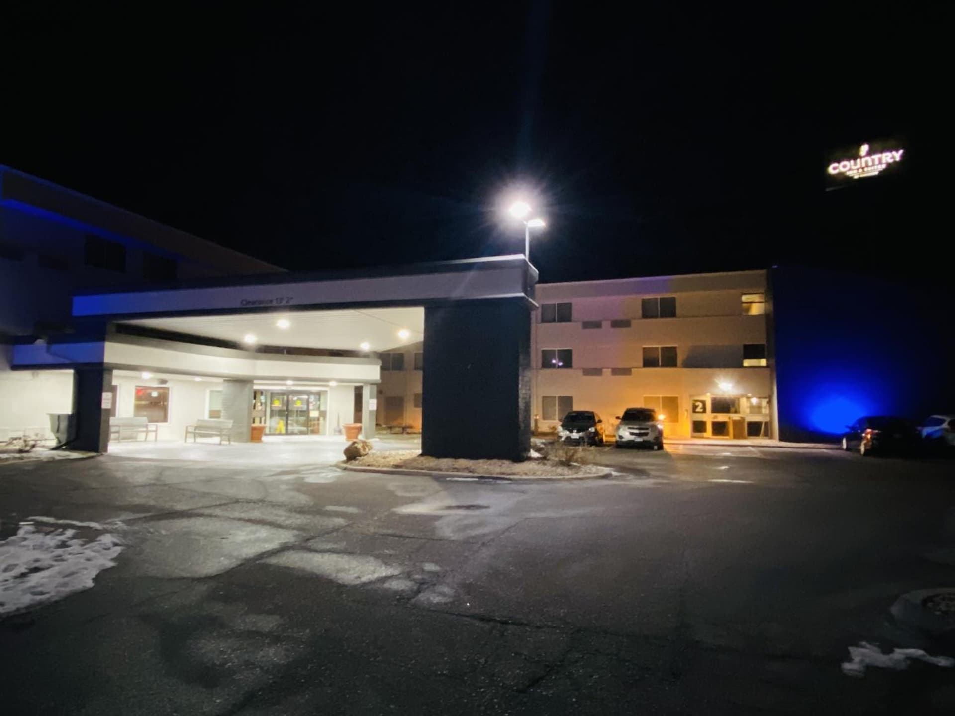 Wingate by Wyndham Lincoln Airport East I-80 featured exterior or lobby in Lincoln, NE — similar hotel