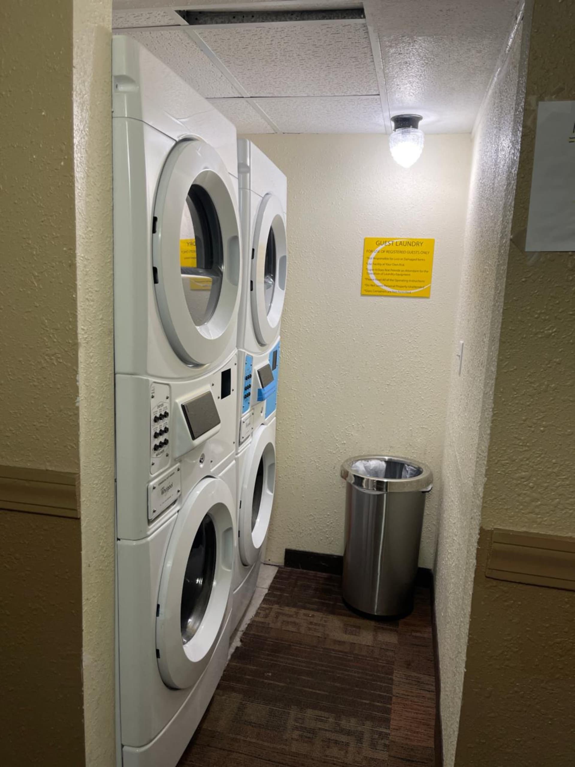Super 8 by Wyndham Bismarck gallery photo in Bismarck, ND — image 17