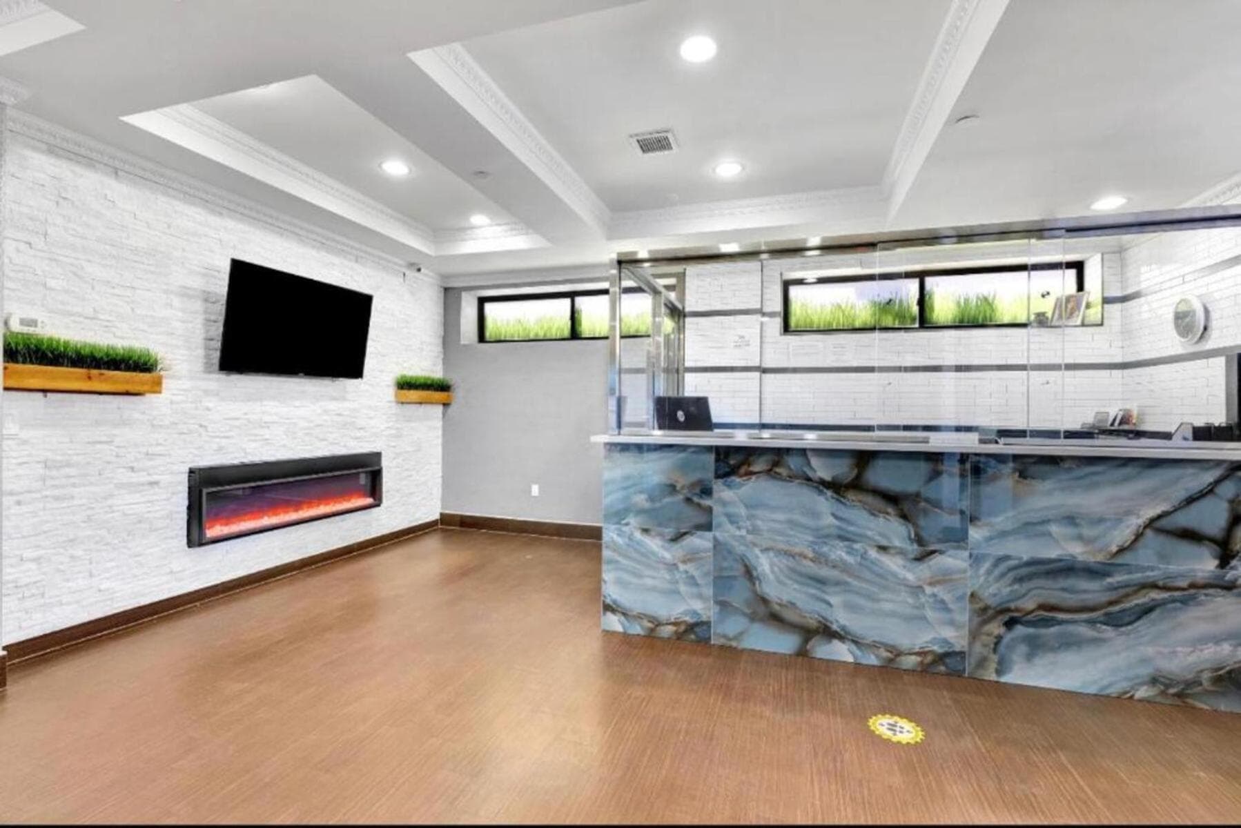 Hotel Pergola Jamaica JFK gallery photo in Queens, NY — image 37