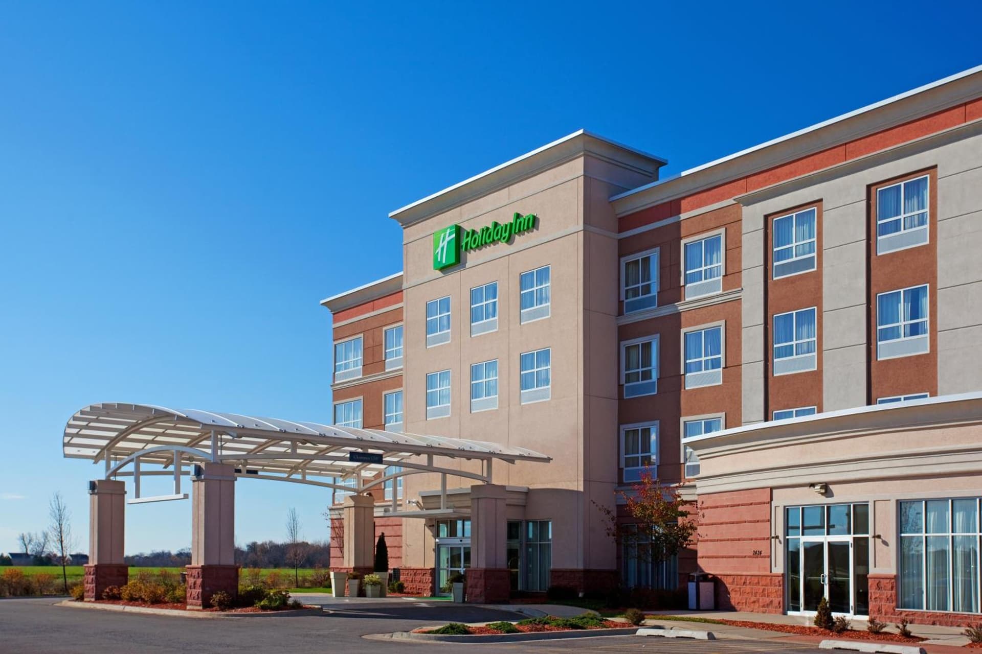 Holiday Inn Aurora North - Naperville by IHG featured exterior or lobby in Aurora, IL — similar hotel