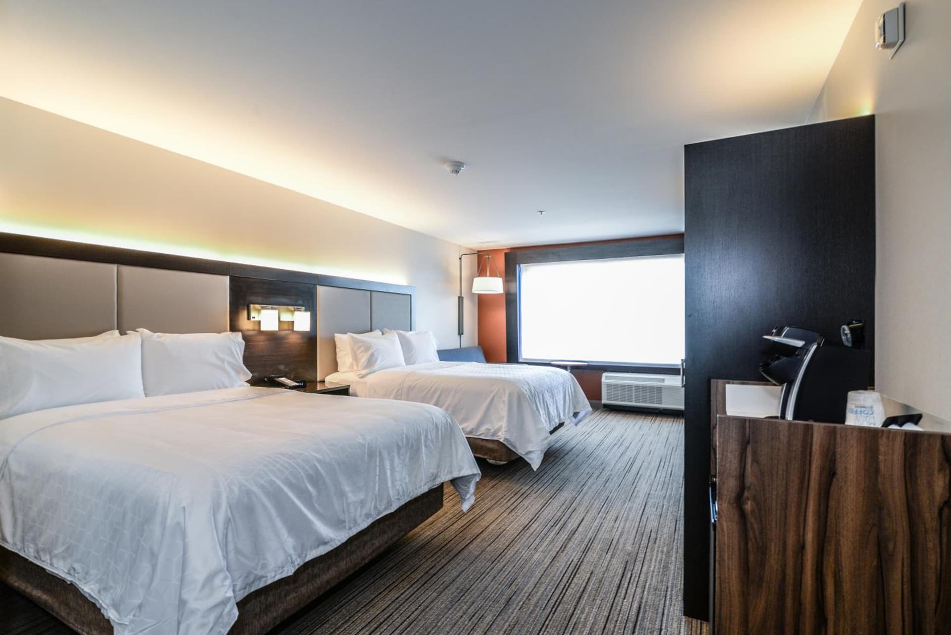 Holiday Inn Express Flint-Campus Area by IHG gallery photo in Flint, MI — image 43