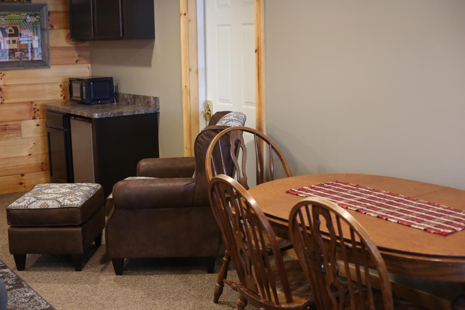 Blessing Lodge by Amish Country Lodging gallery photo in Berlin, OH — image 38