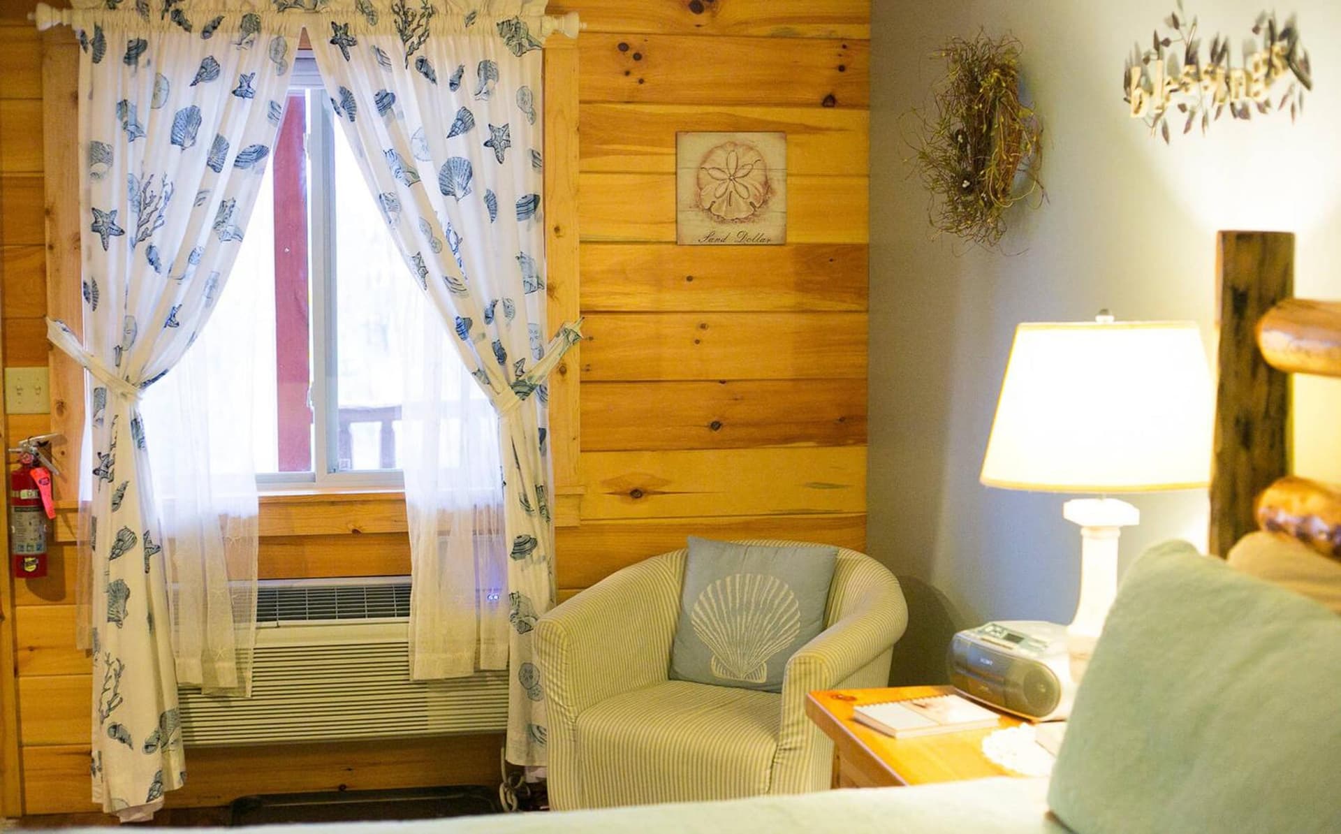 Blessing Lodge by Amish Country Lodging gallery photo in Berlin, OH — image 47