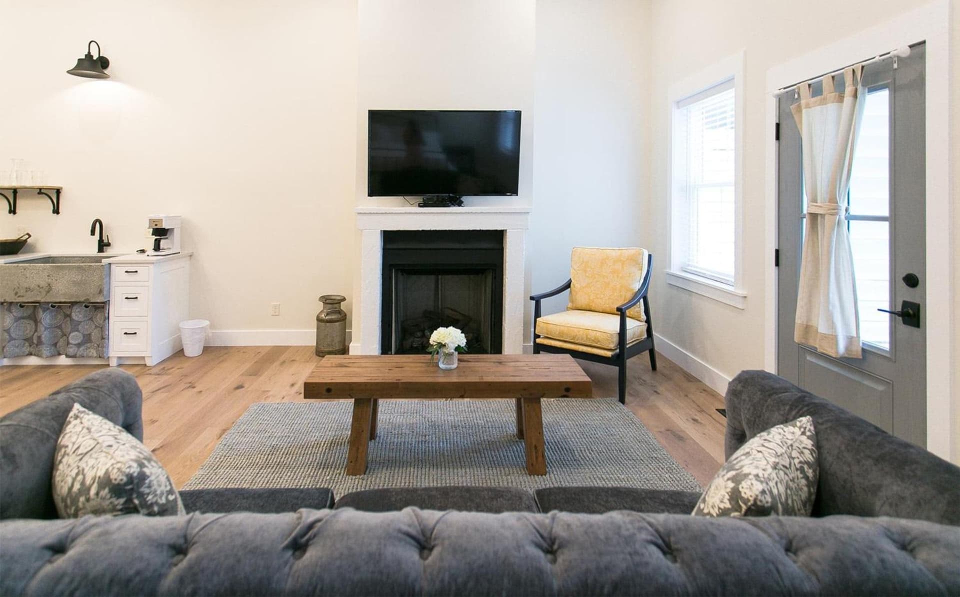 Farmhouse Suites by Amish Country Lodging gallery photo in Millersburg, OH — image 32