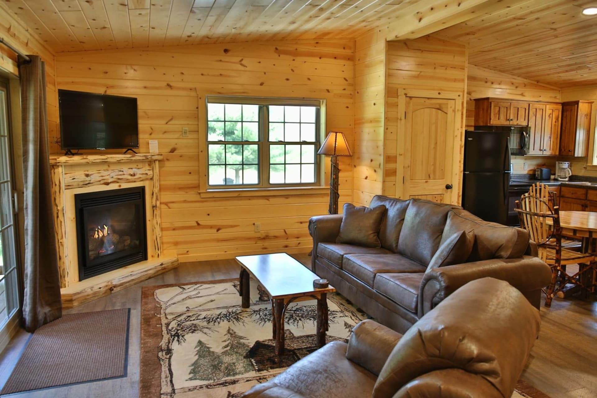 Waterview Lodge by Amish Country Lodging gallery photo in Millersburg, OH — image 19