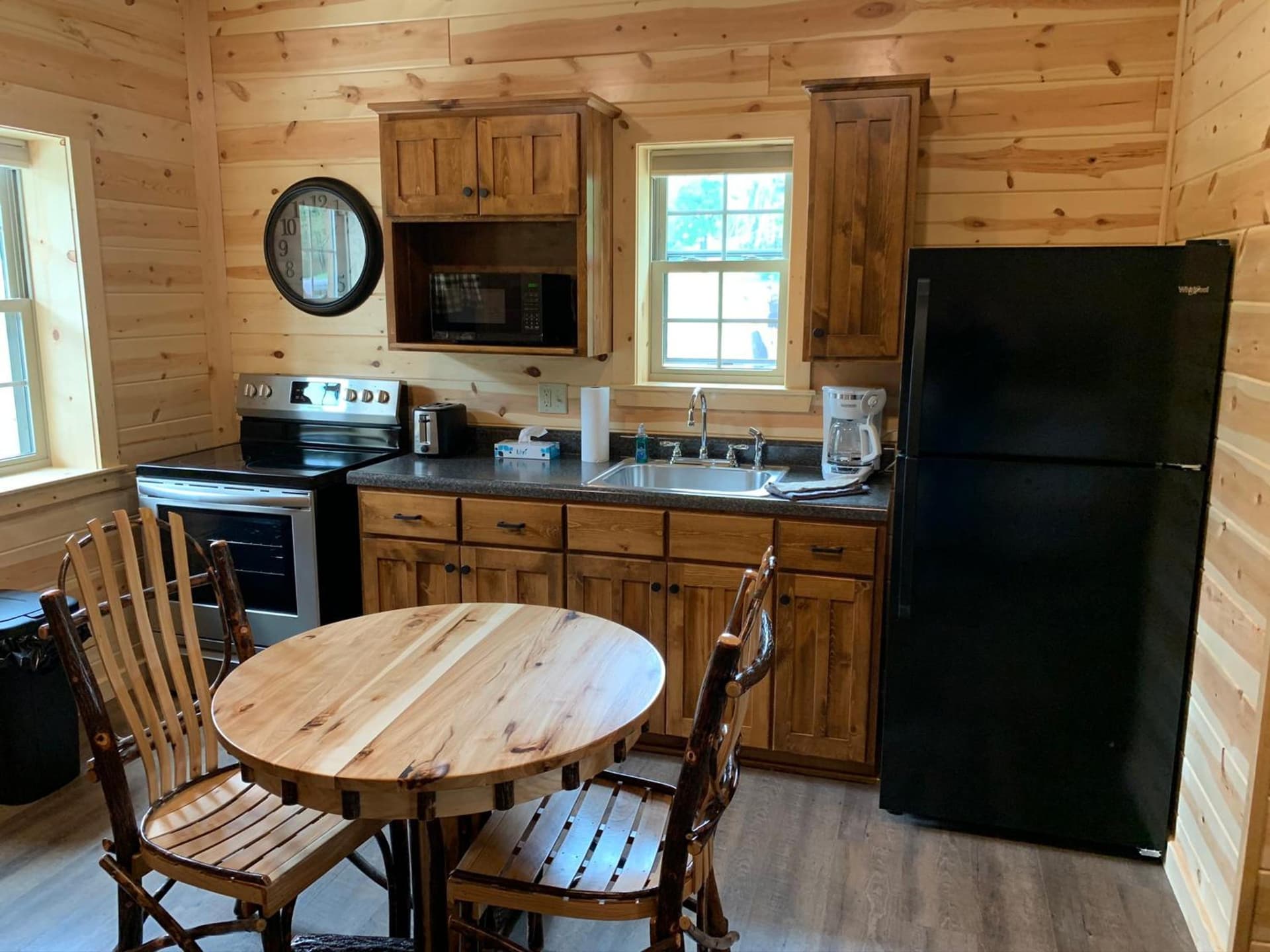 Waterview Lodge by Amish Country Lodging gallery photo in Millersburg, OH — image 11