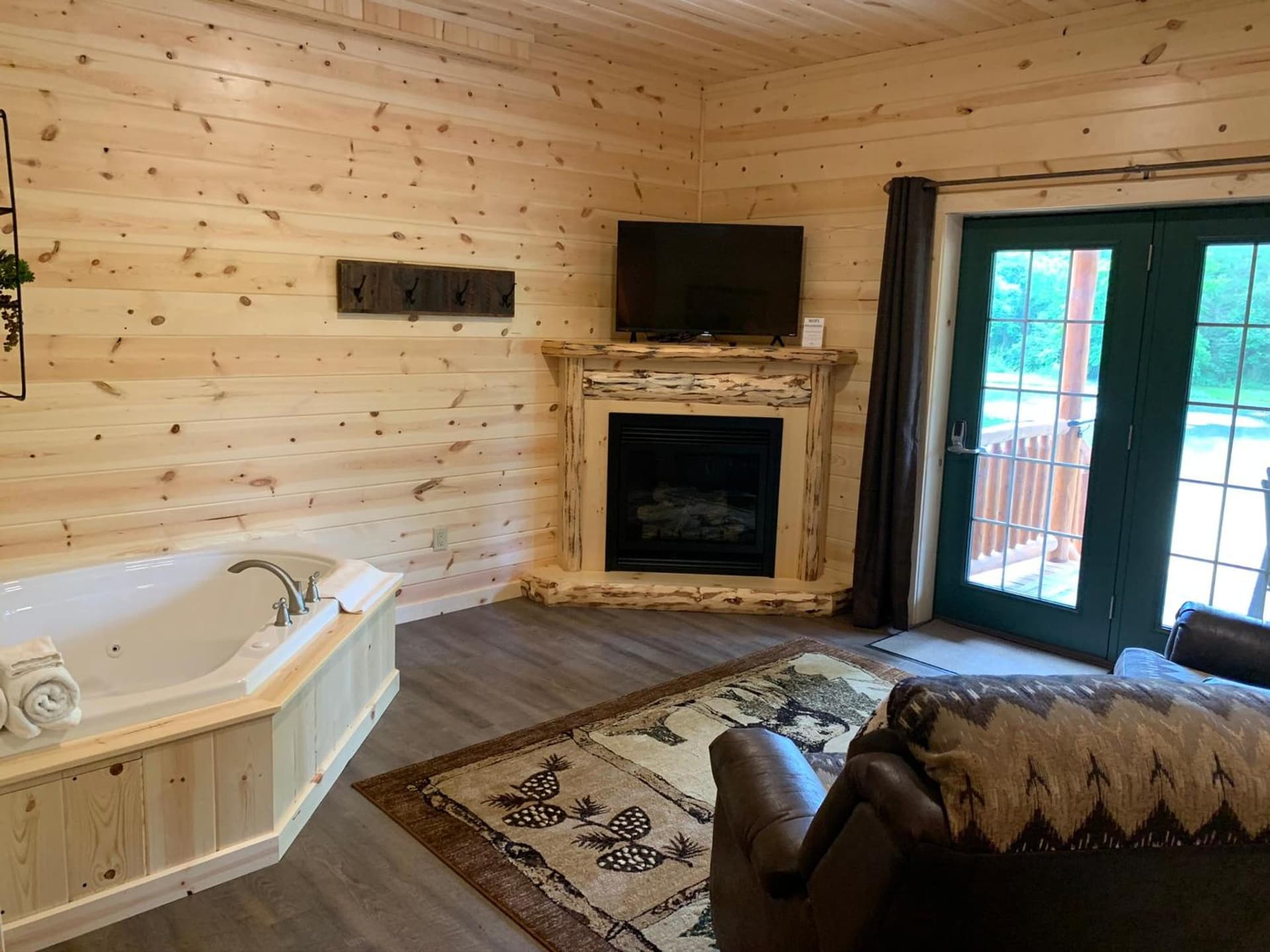 Waterview Lodge by Amish Country Lodging gallery photo in Millersburg, OH — image 44