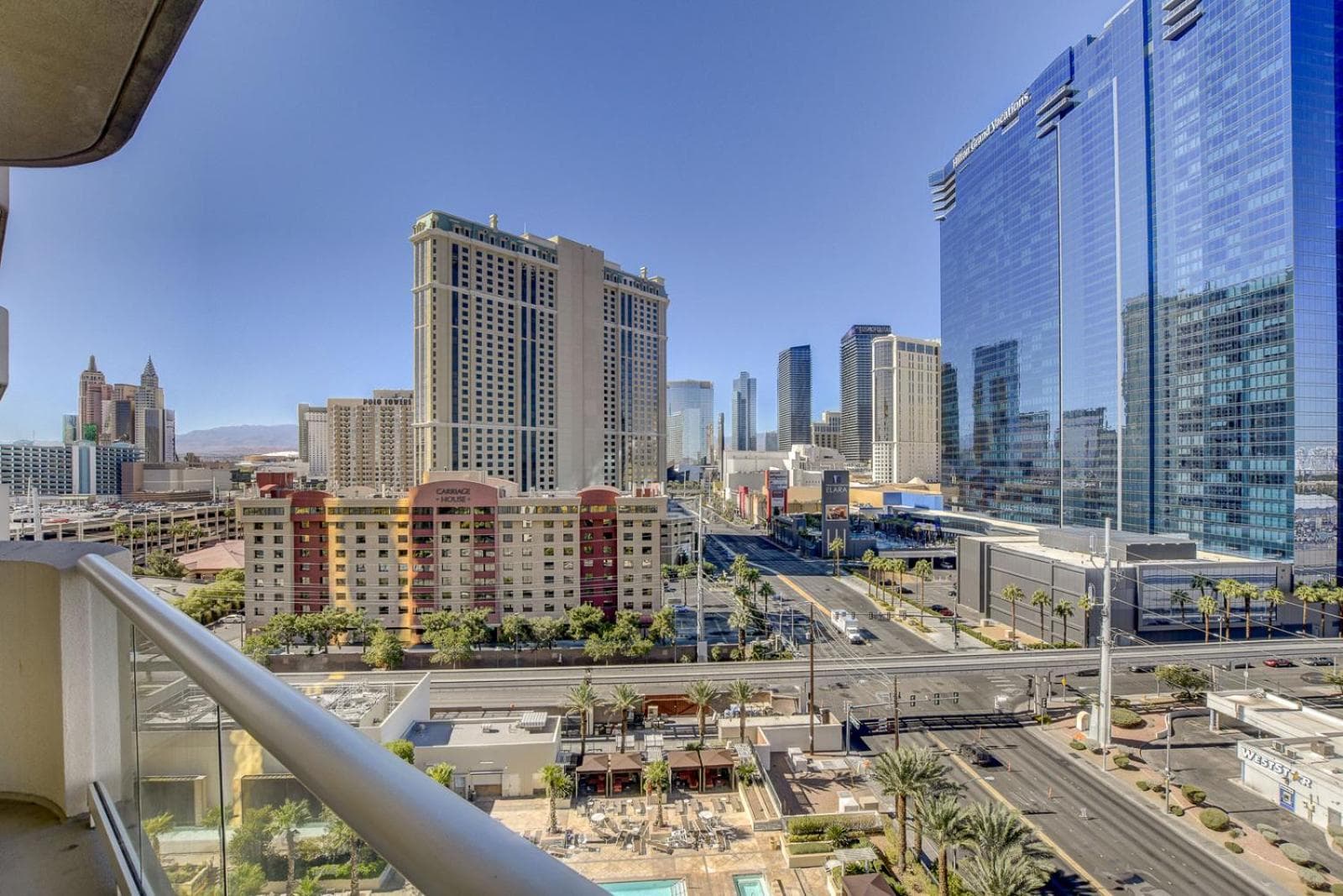 STRIP & SPHERE VIEW! Privately Owned Condo Hotel-The Signature at MGM interior in Las Vegas, NV — gallery photo 2