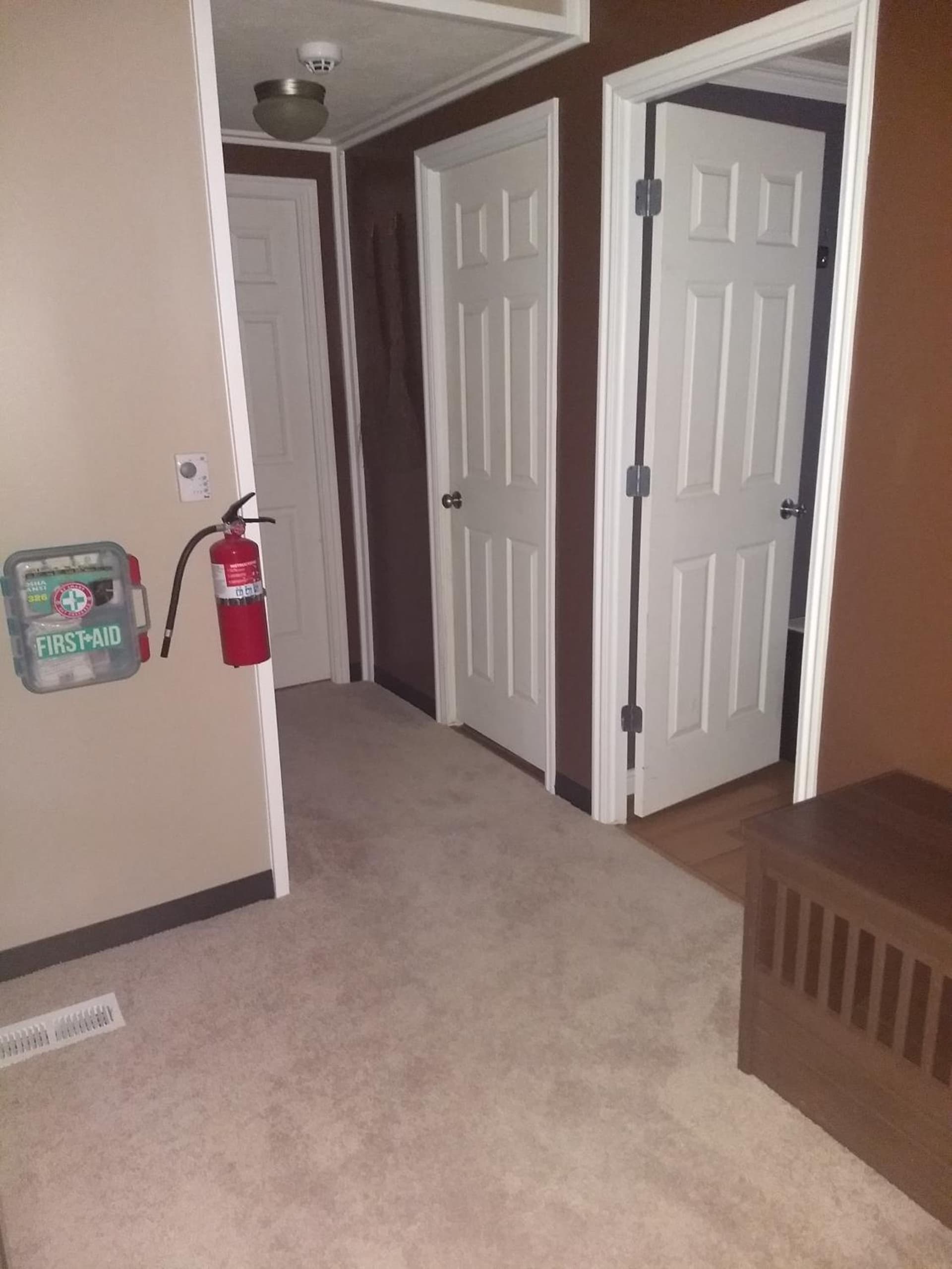 Curt's cozy room rentals interior in Wendover, UT — gallery photo 2