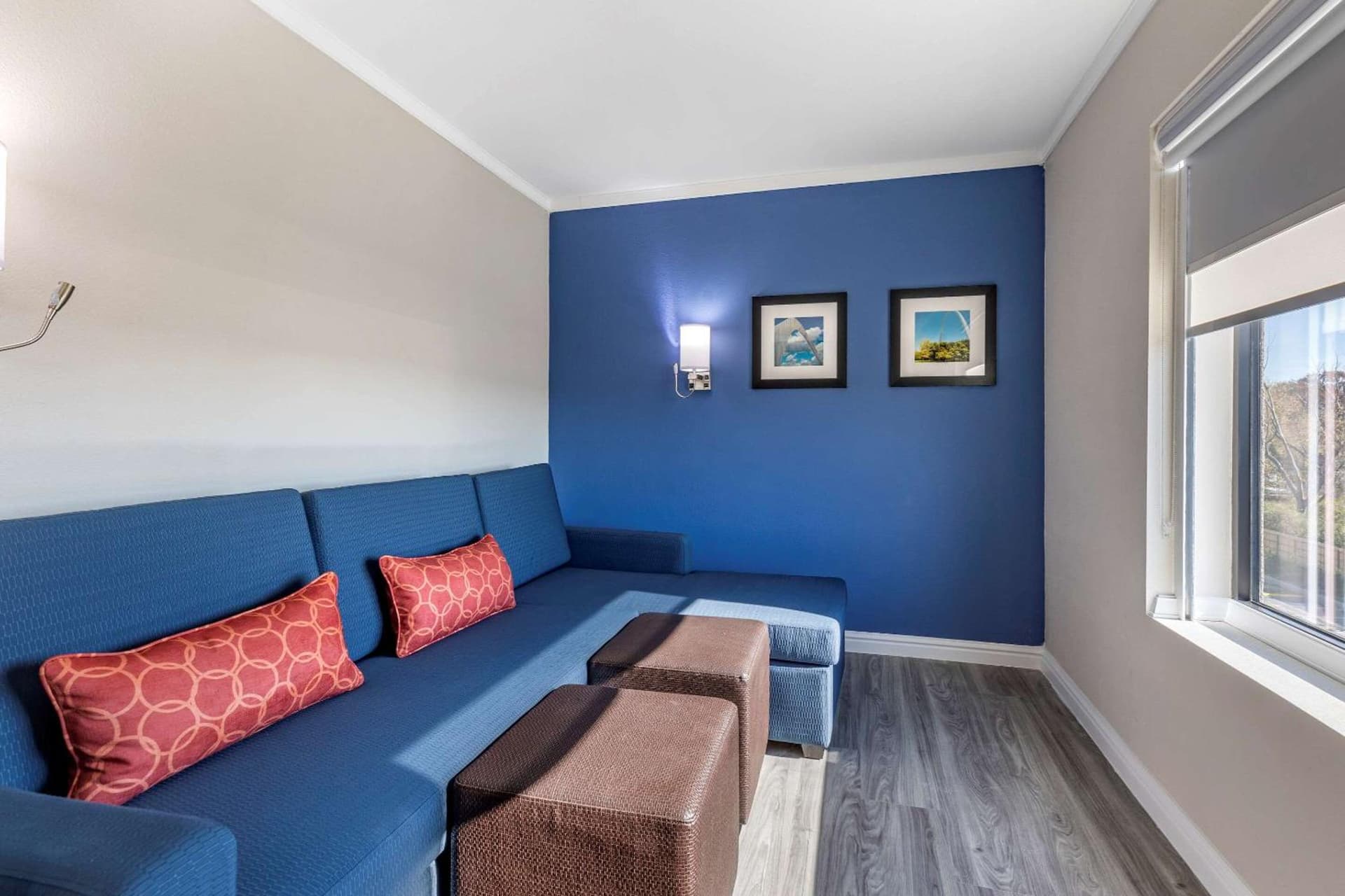 Comfort Suites St Louis - Sunset Hills gallery photo in Saint Louis, MO — image 4