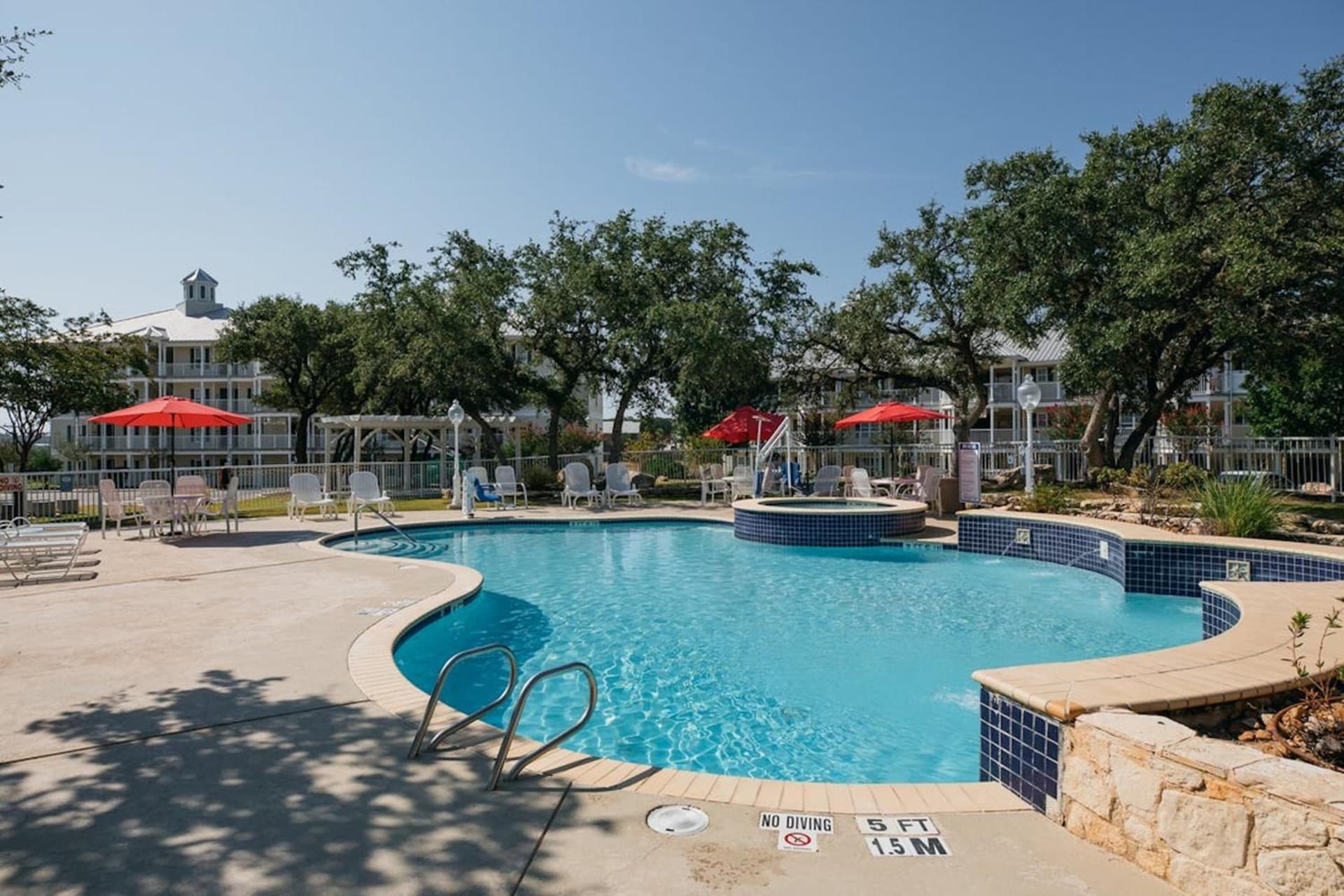 Holiday Inn Club Vacations Hill Country Resort at Canyon Lake gallery photo in Canyon Lake, TX — image 62