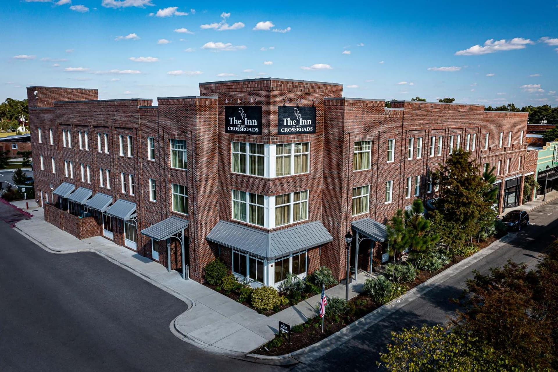 The Inn At The Crossroads — hotel in Lake City, South Carolina