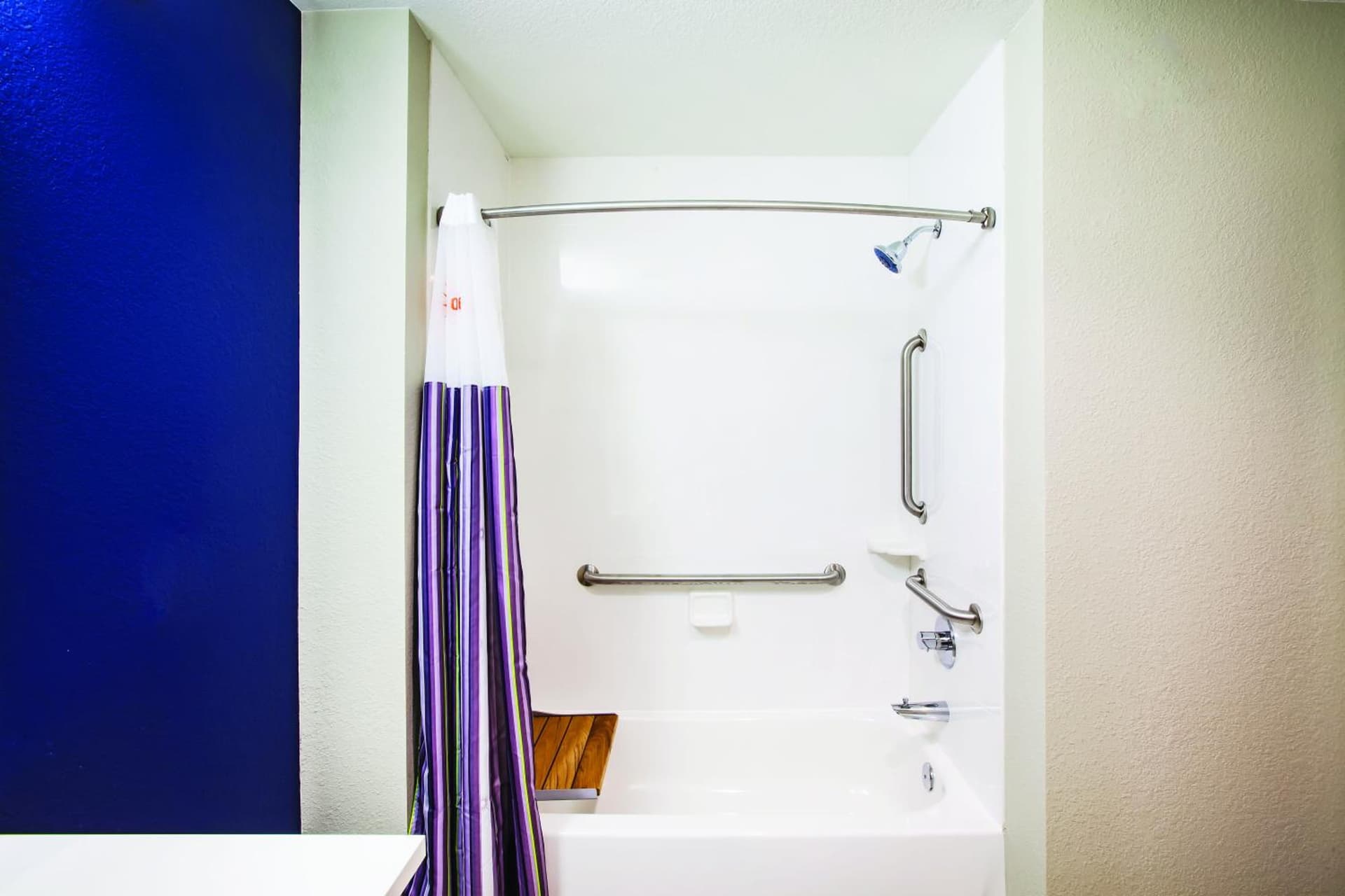 La Quinta by Wyndham Wichita Northeast gallery photo in Wichita, KS — image 9