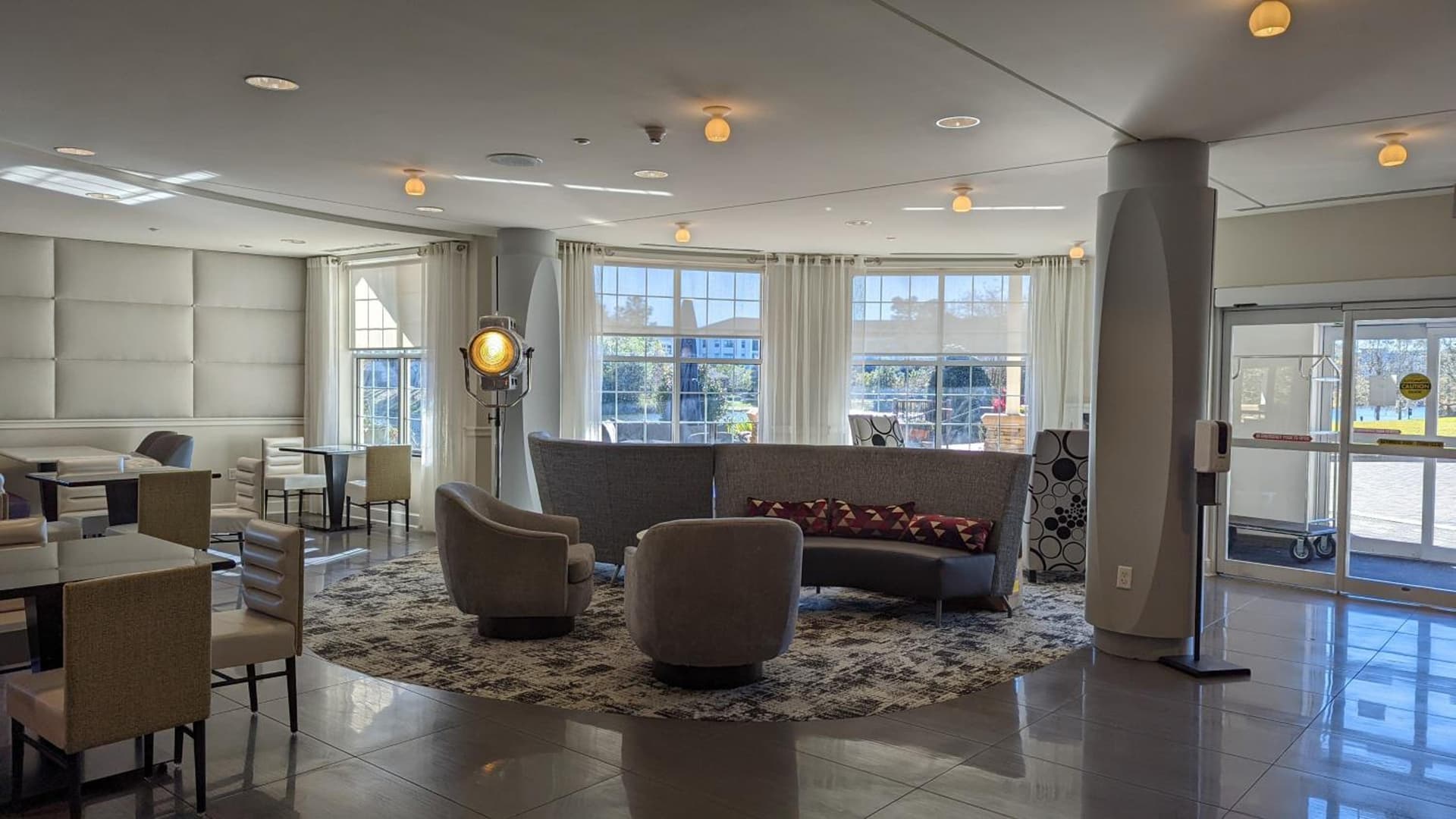 Hotel Indigo Jacksonville-Deerwood Park by IHG gallery photo in Jacksonville, FL — image 49