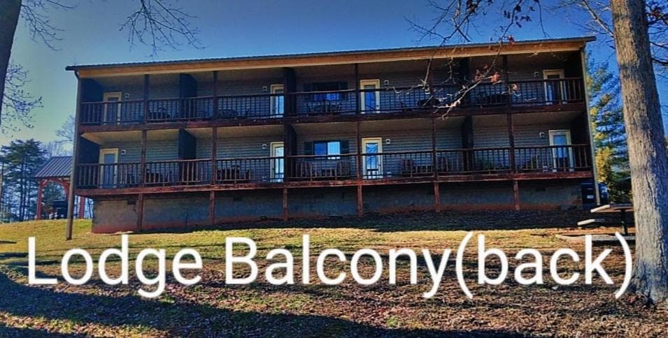 Timber Pointe Resort interior in Jamestown, KY — gallery photo 2
