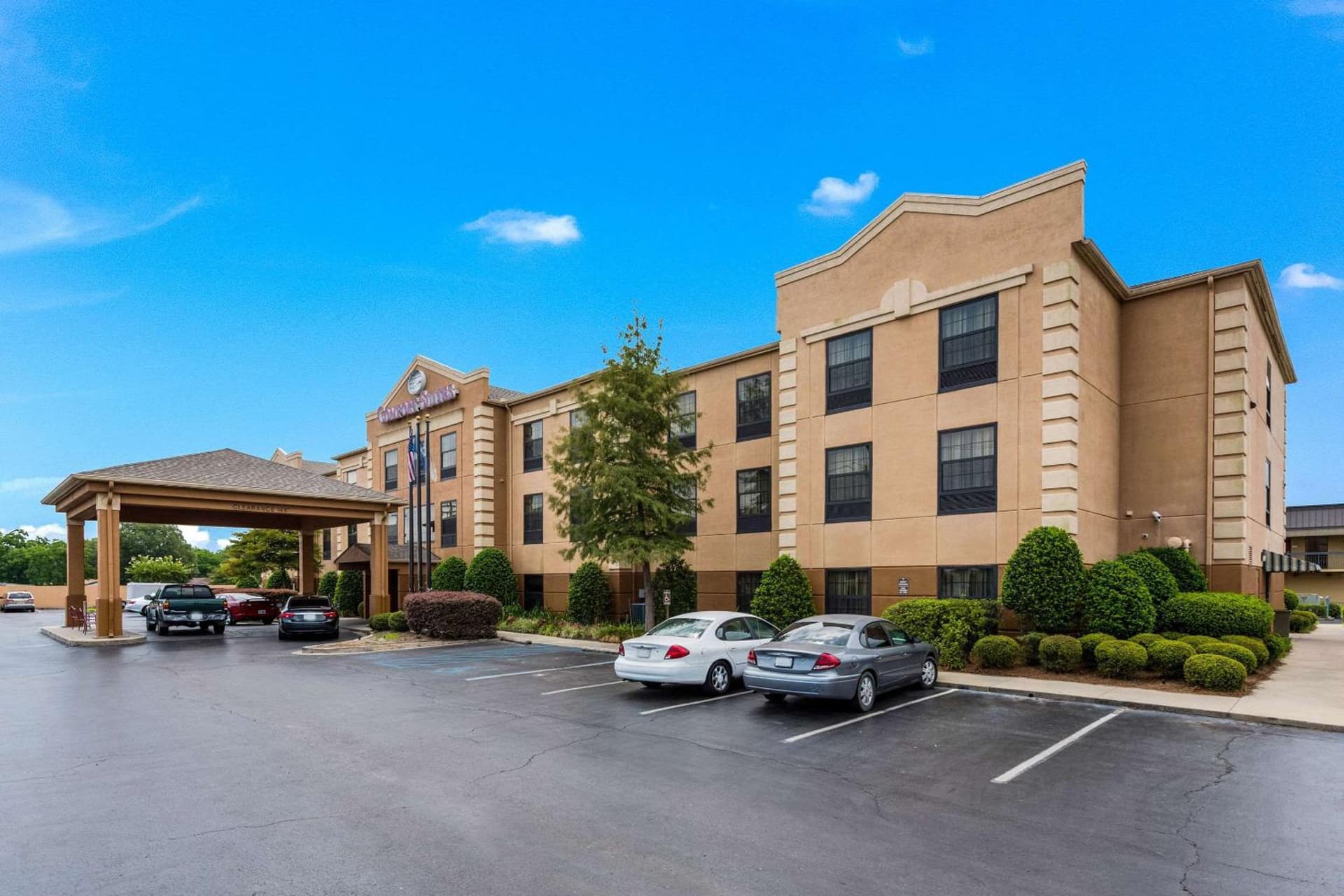 Comfort Suites Monroe interior in Monroe, LA — gallery photo 2