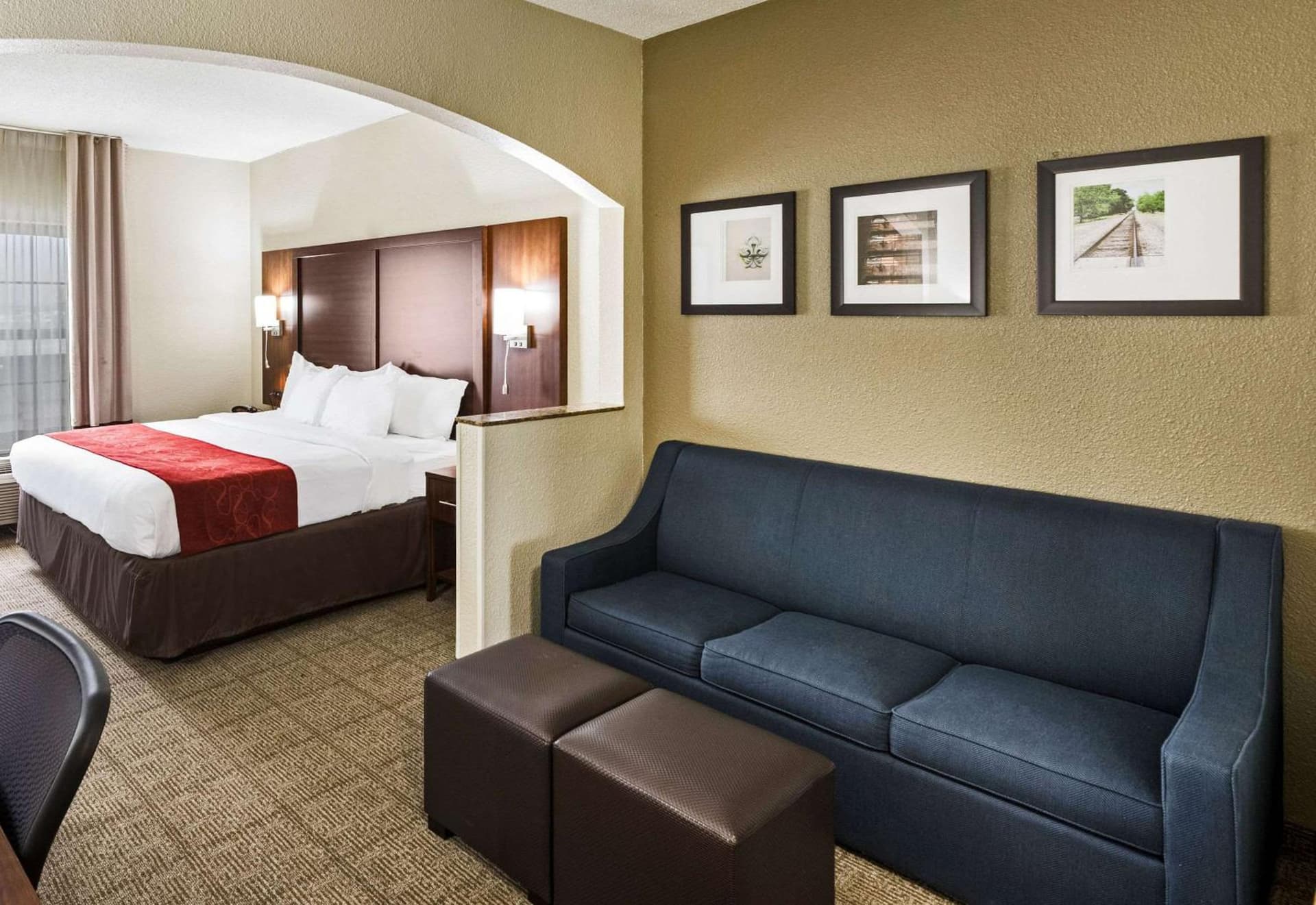 Comfort Suites Monroe gallery photo in Monroe, LA — image 38