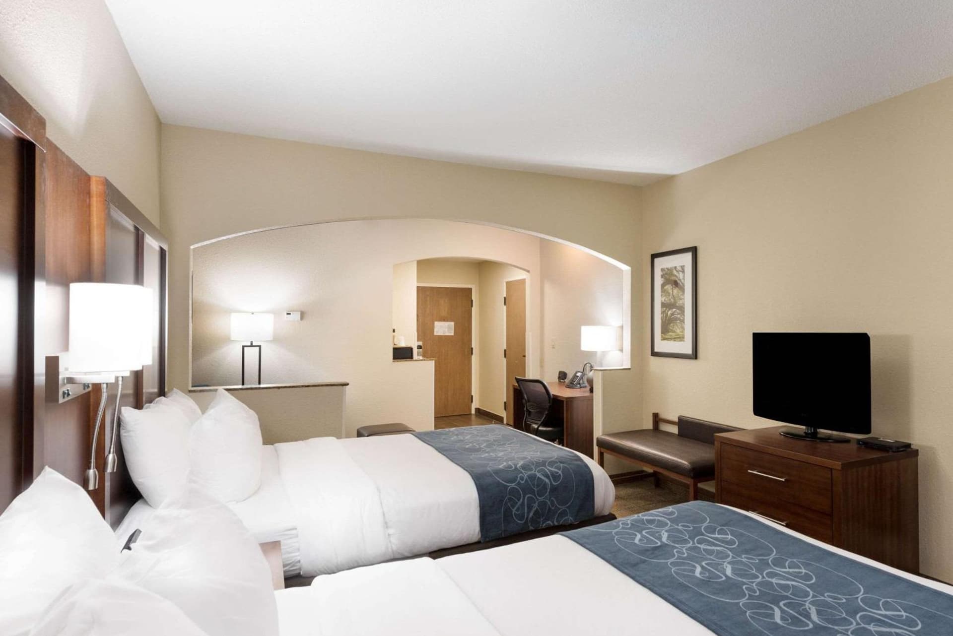 Comfort Suites Monroe gallery photo in Monroe, LA — image 23