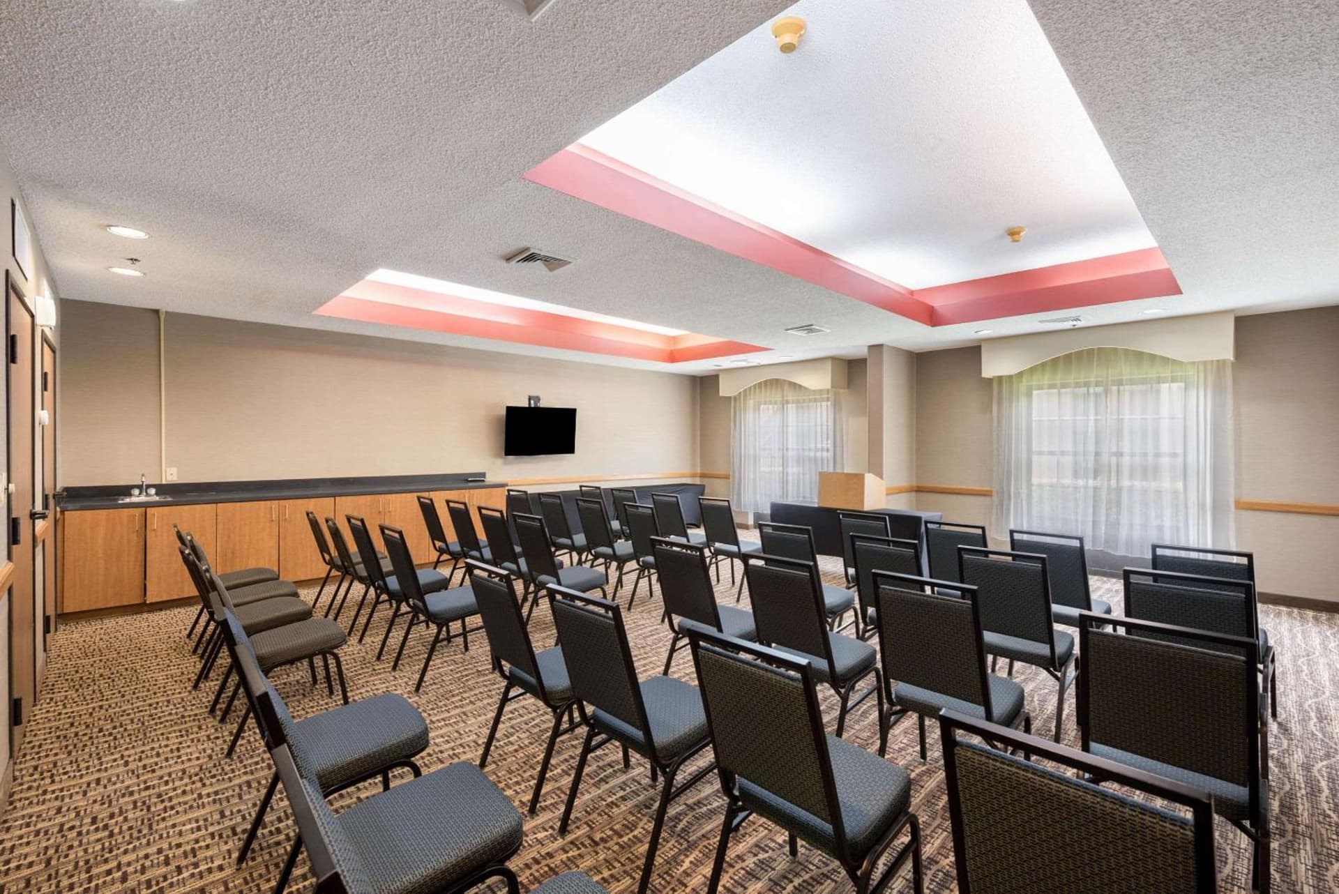 Comfort Suites Monroe gallery photo in Monroe, LA — image 44
