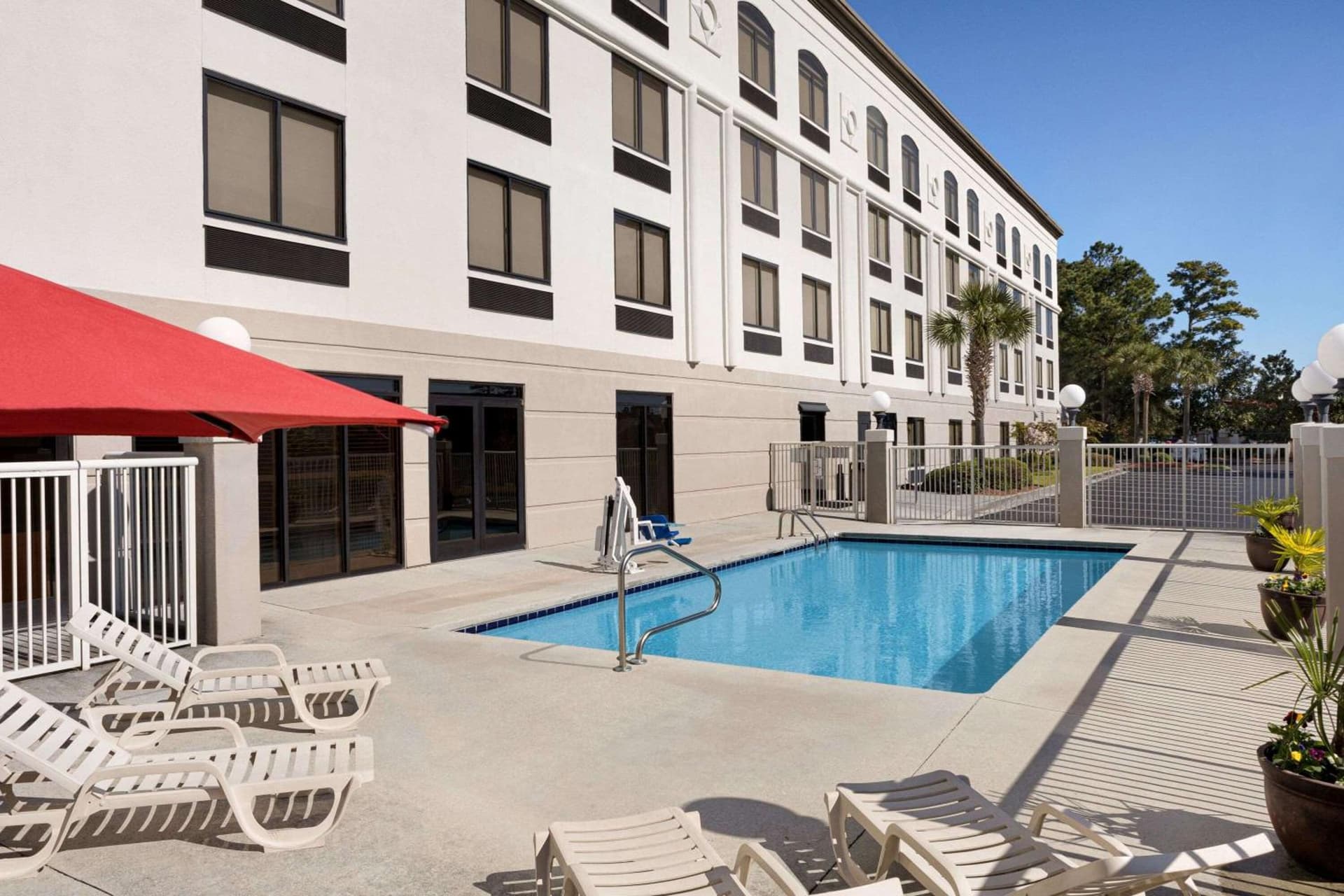 Wingate by Wyndham Wilmington gallery photo in Wilmington, NC — image 17