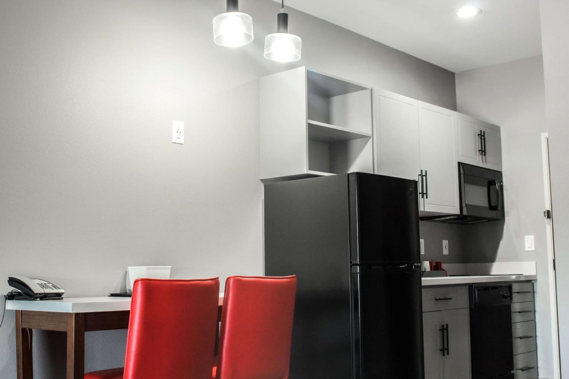 Hawthorn Extended Stay by Wyndham Oklahoma City Airport gallery photo in Oklahoma City, OK — image 7