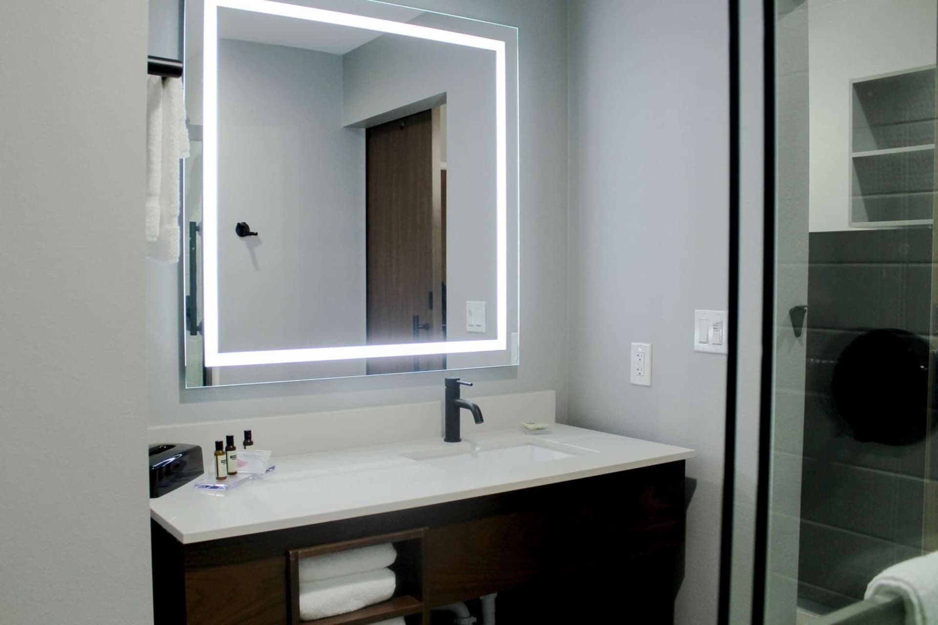 Hawthorn Extended Stay by Wyndham Oklahoma City Airport gallery photo in Oklahoma City, OK — image 30