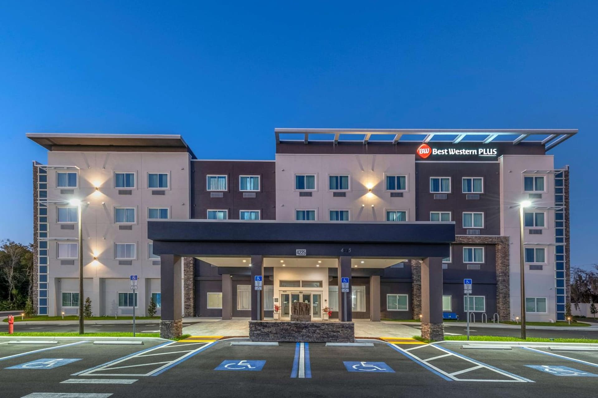 Best Western Plus Lakeland gallery photo in Lakeland, FL — image 12