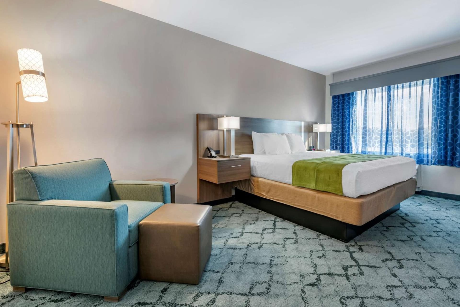Best Western Plus Lakeland property views in Lakeland, FL — gallery photo 3