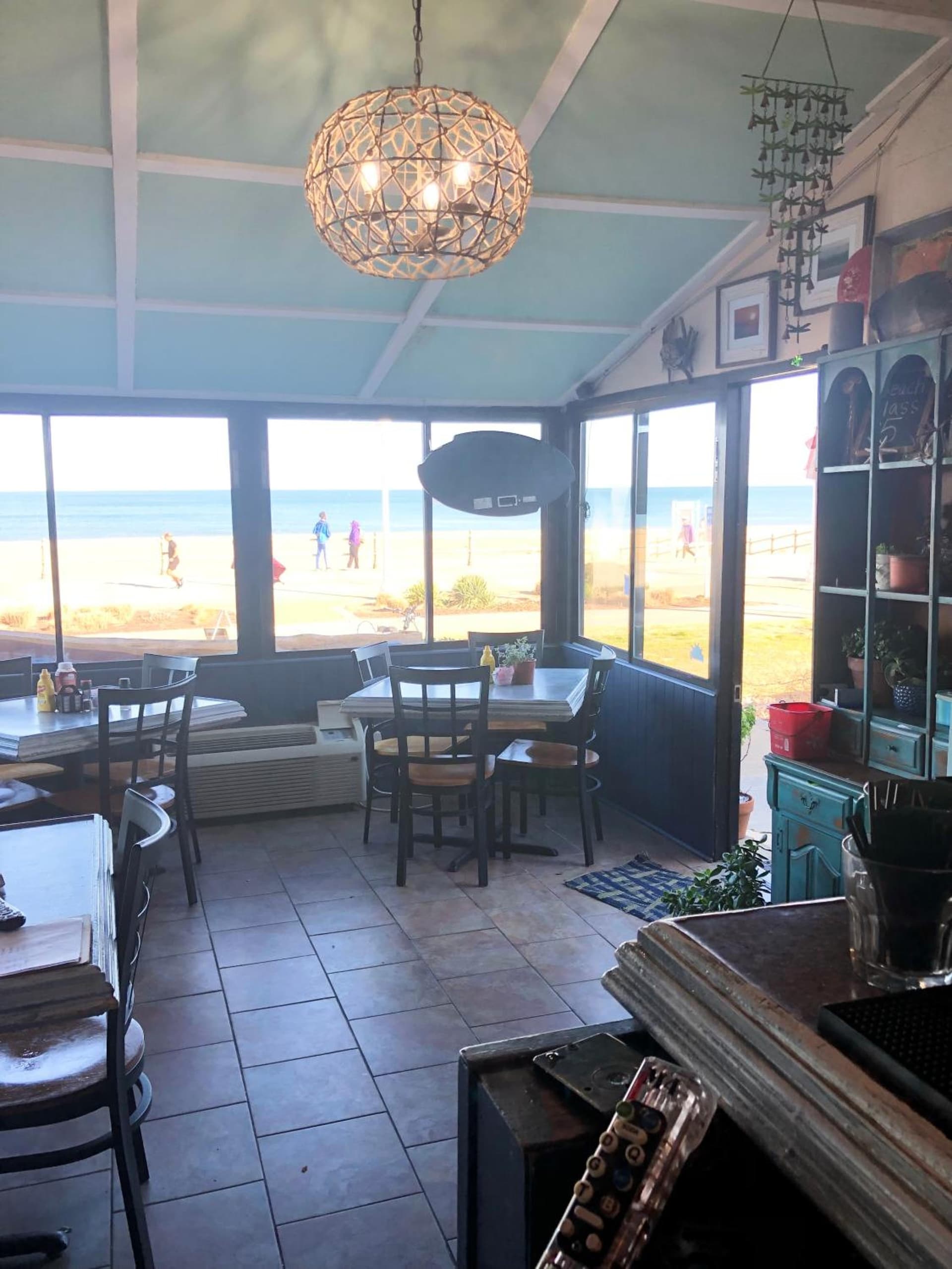 Capes Hotel gallery photo in Virginia Beach, VA — image 37