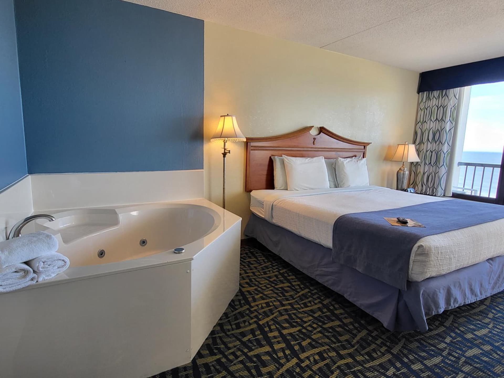 Capes Hotel gallery photo in Virginia Beach, VA — image 7