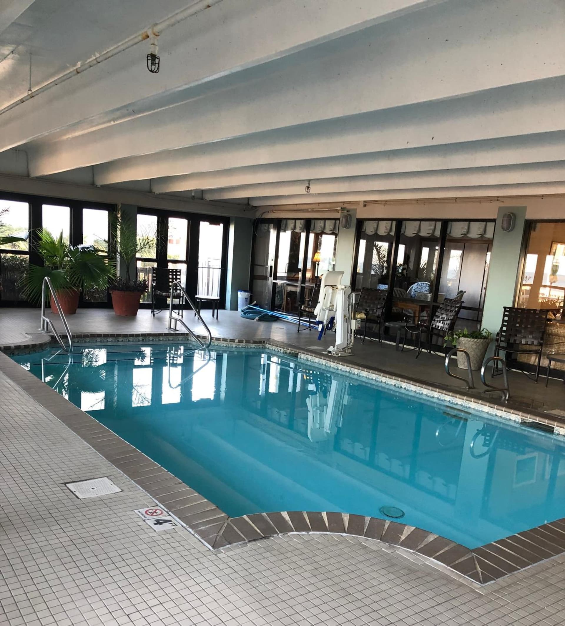 Capes Hotel gallery photo in Virginia Beach, VA — image 71