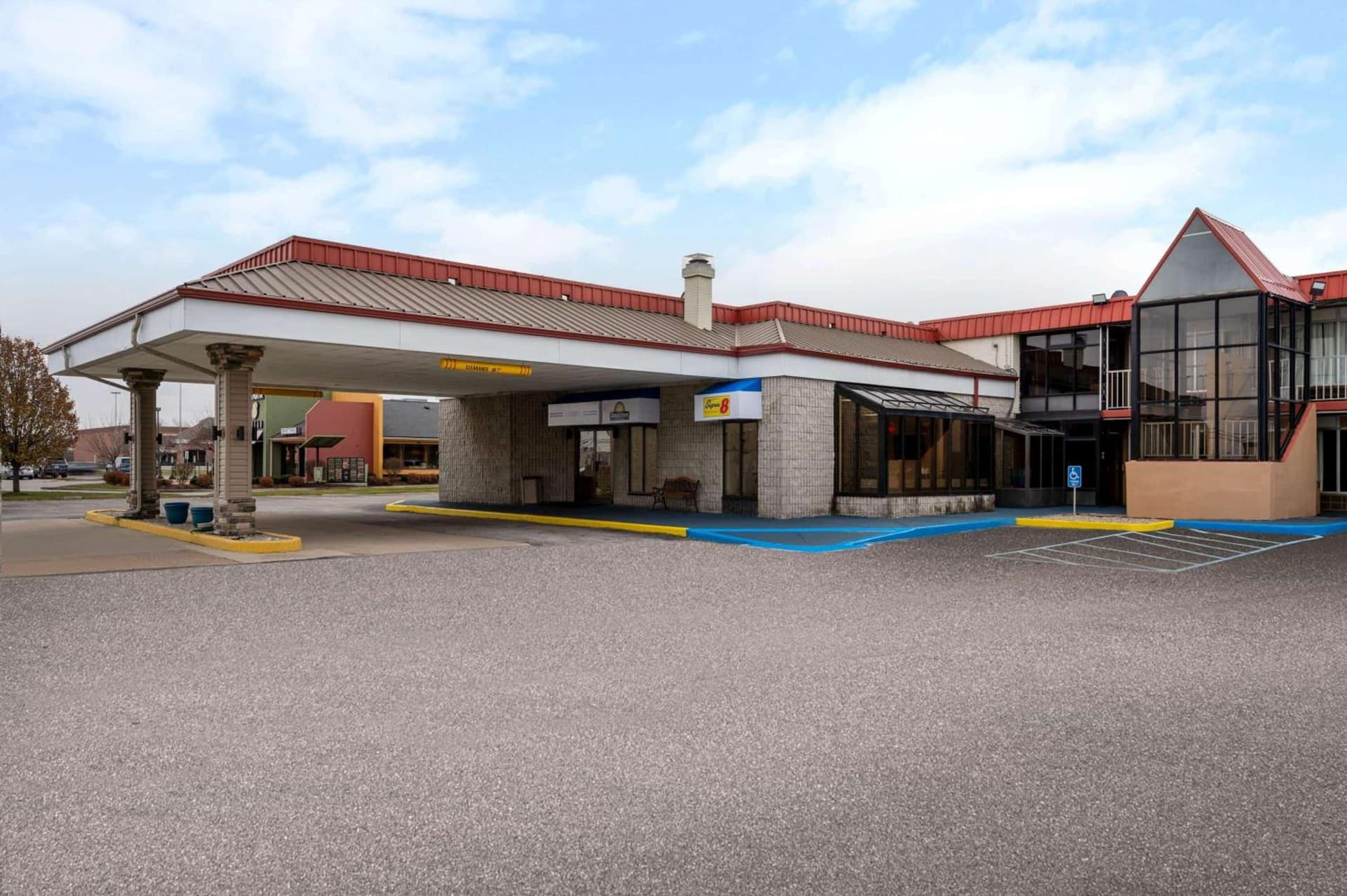 Days Inn by Wyndham Perrysburg Toledo featured exterior or lobby in Perrysburg, OH — similar hotel