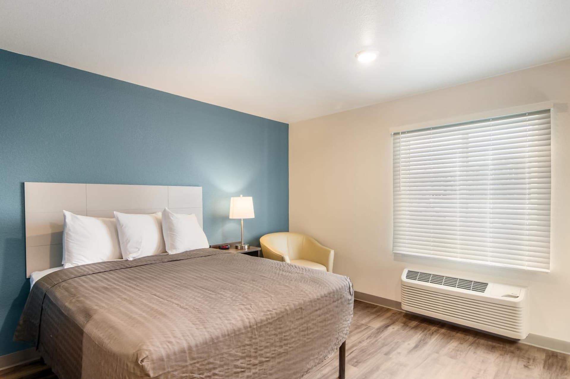 WoodSpring Suites Thornton-North Denver gallery photo in Thornton, CO — image 26