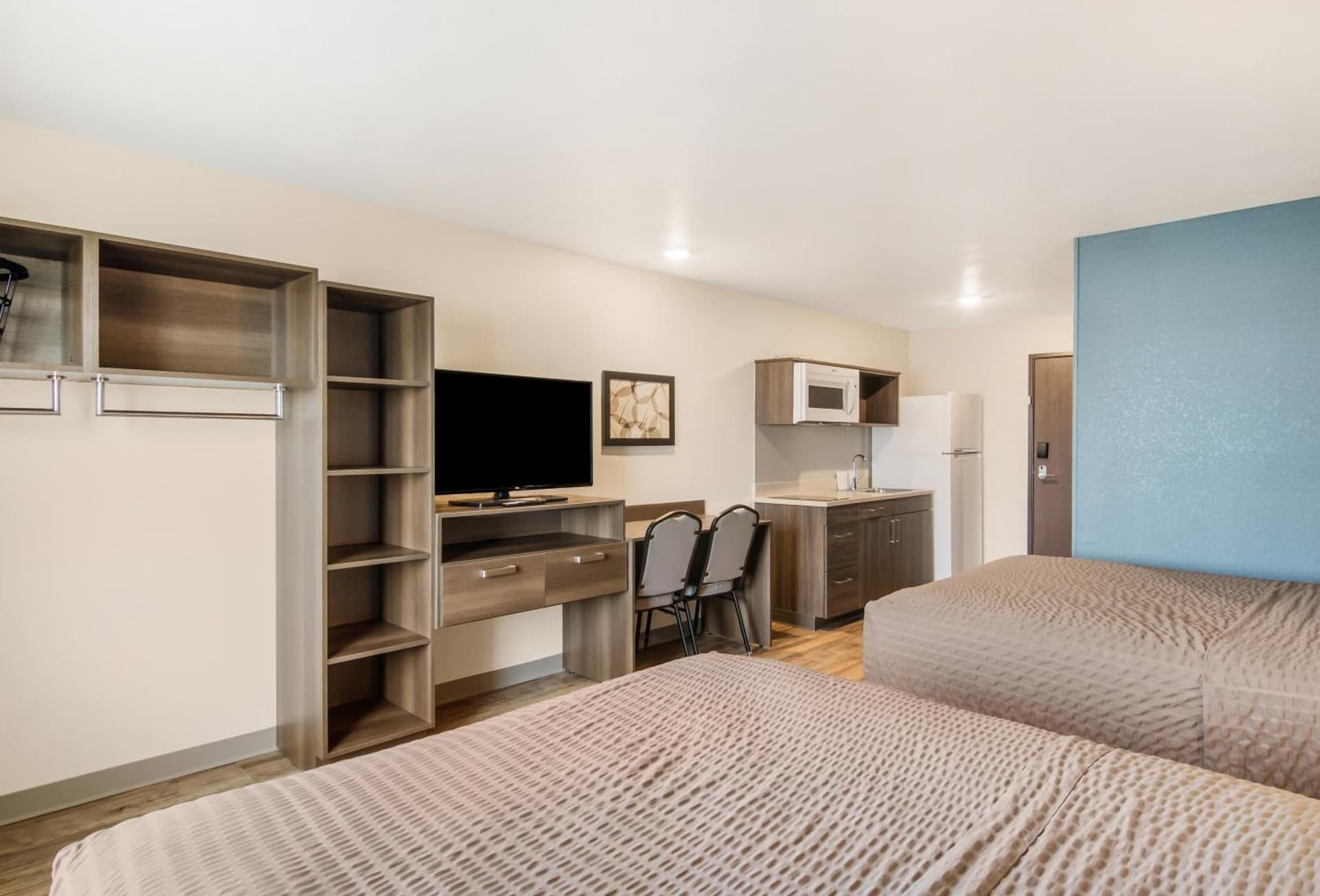 WoodSpring Suites Thornton-North Denver gallery photo in Thornton, CO — image 14
