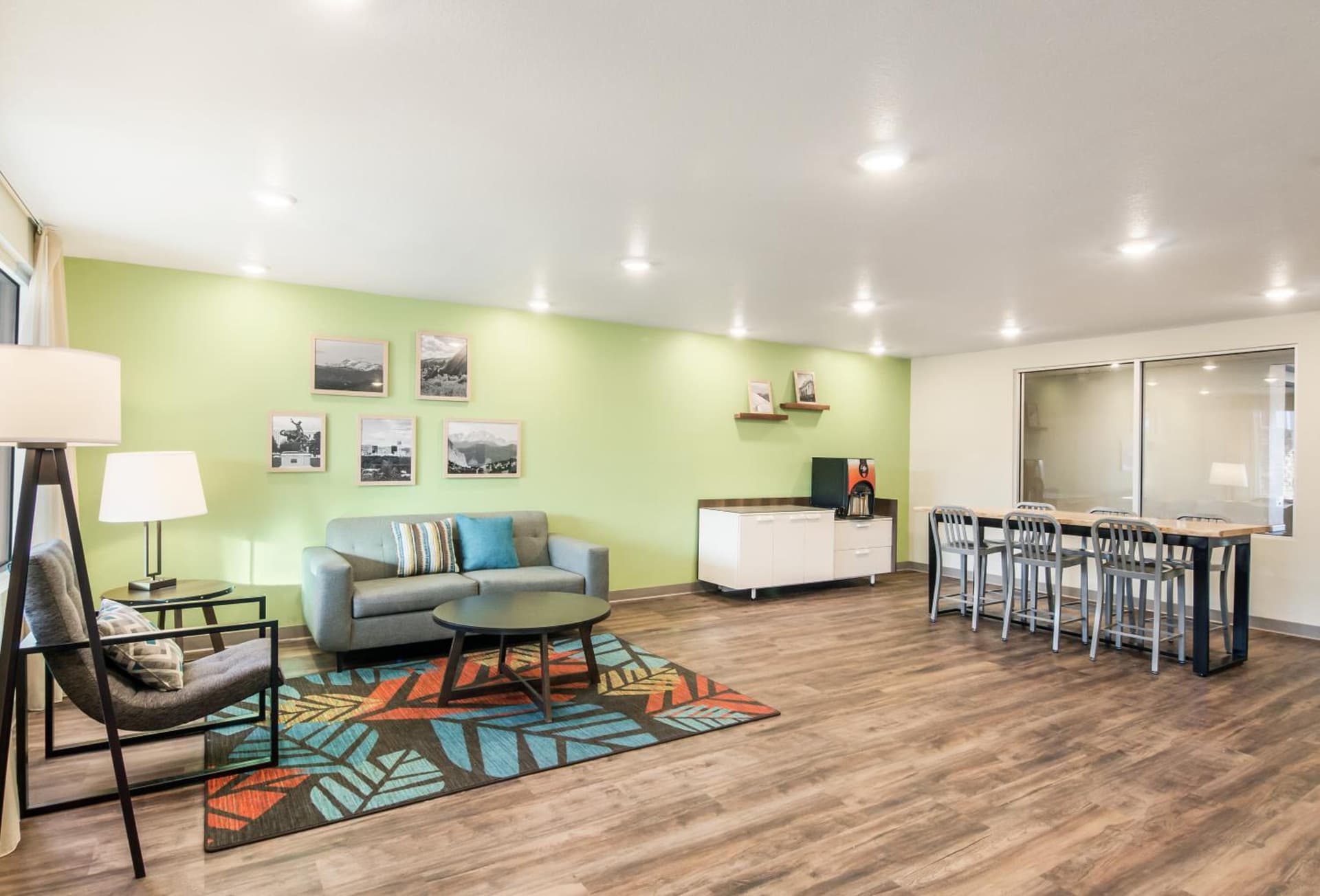 WoodSpring Suites Thornton-North Denver interior in Thornton, CO — gallery photo 2