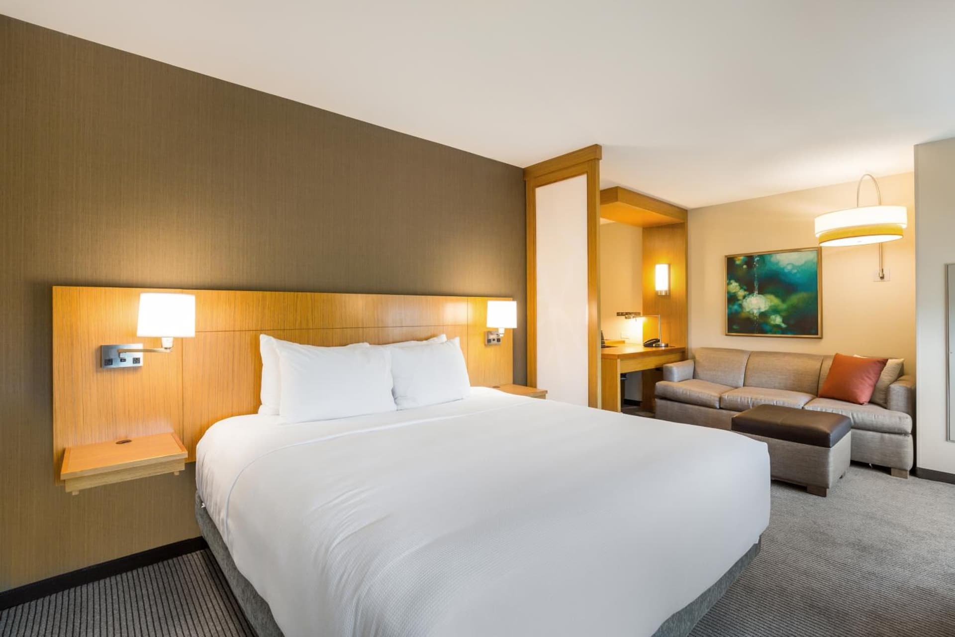 Hyatt Place Hampton Convention Center interior in Hampton, VA — gallery photo 2