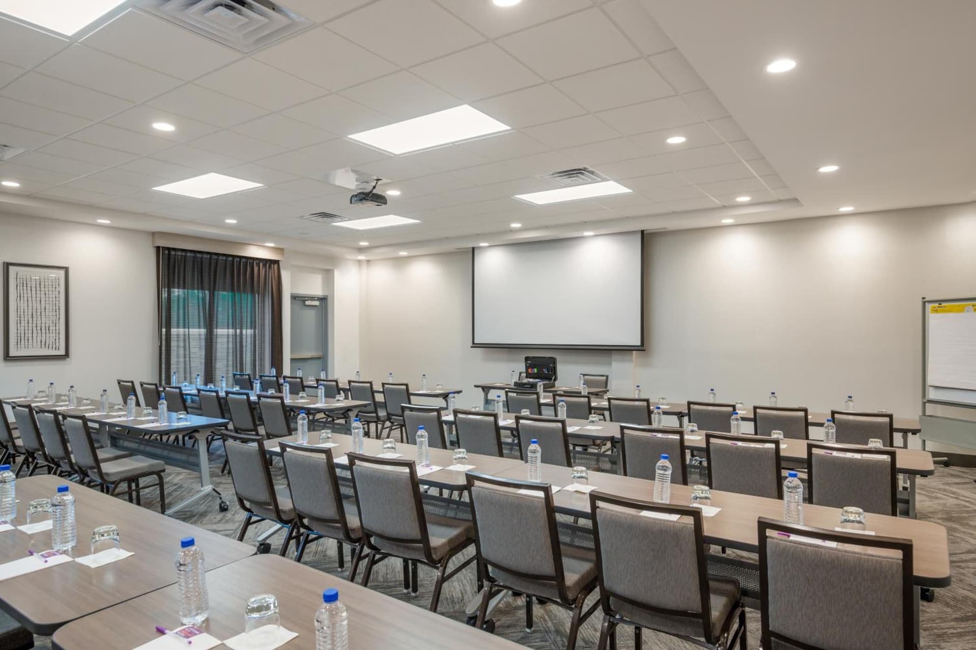 Hyatt Place Hampton Convention Center gallery photo in Hampton, VA — image 4