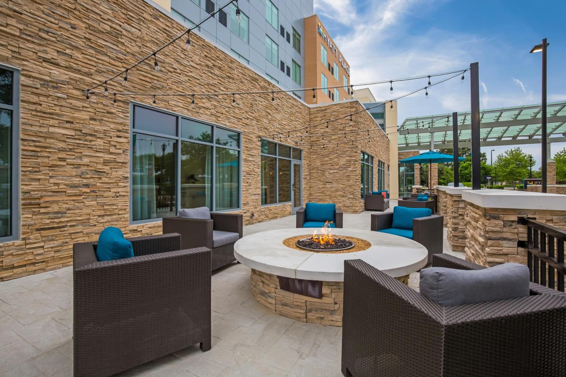 Hyatt Place Hampton Convention Center interior in Hampton, VA — gallery photo 2
