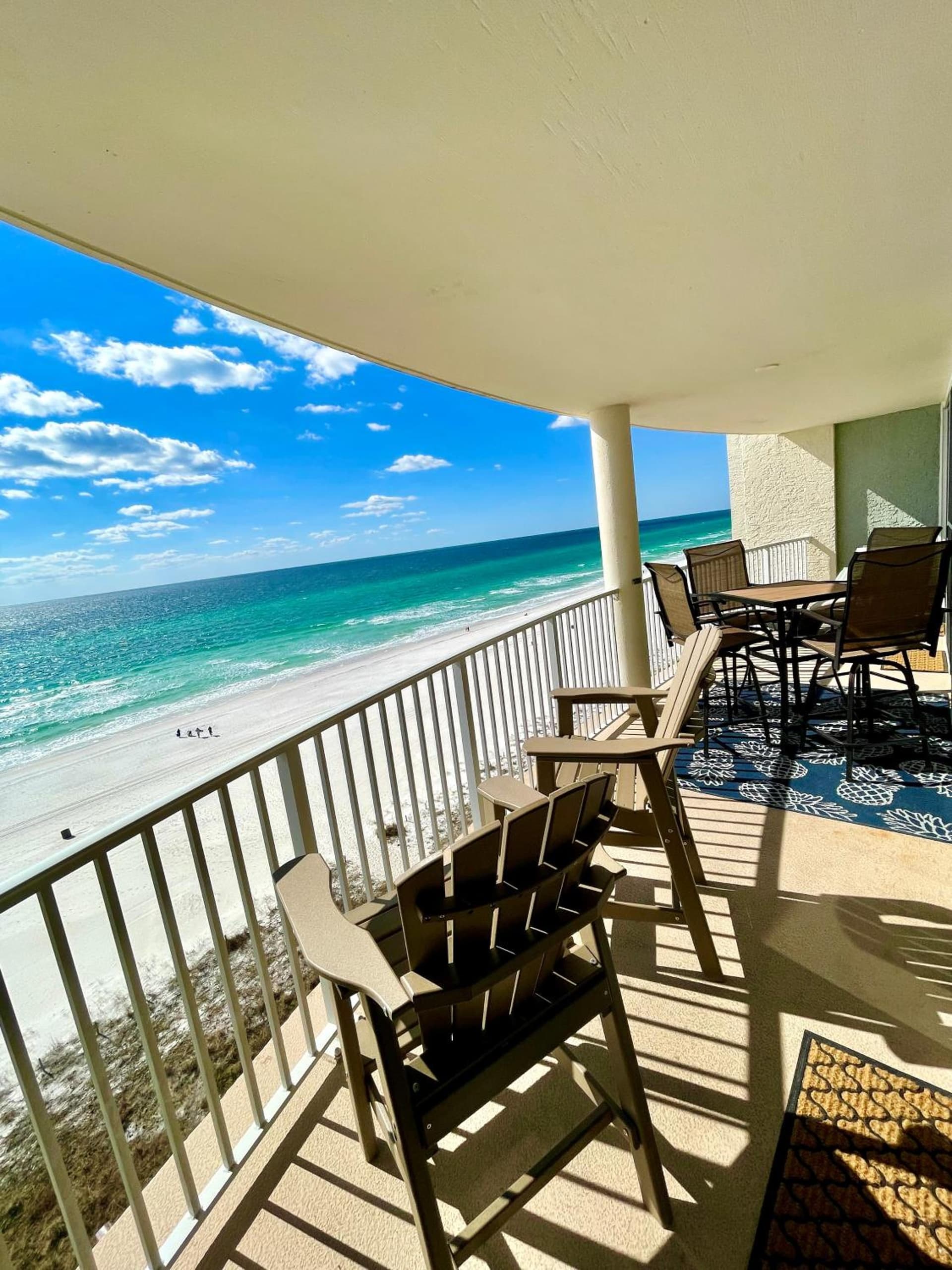 Emerald Bay Escape property views in Panama City Beach, FL — gallery photo 3