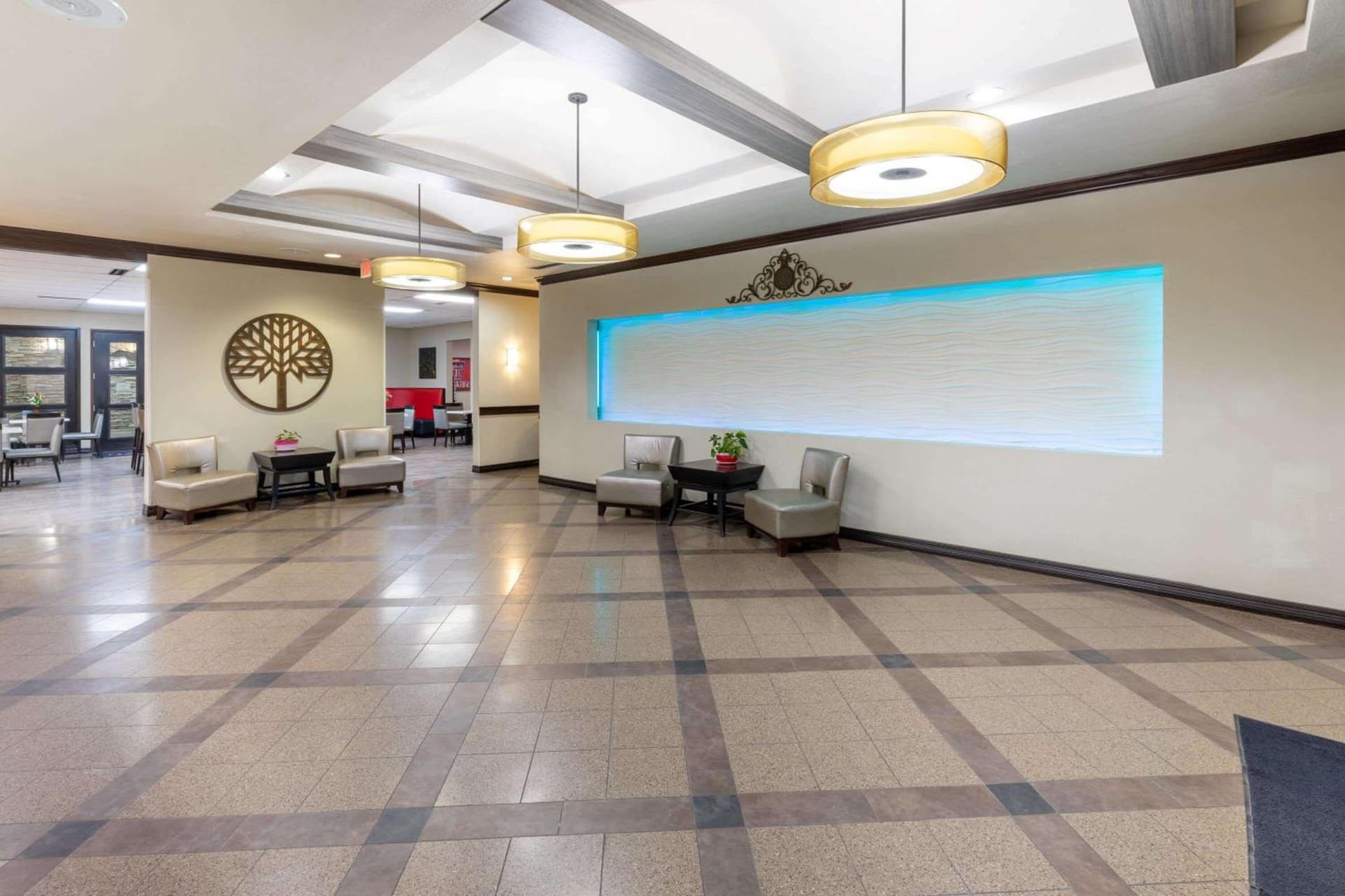 Hawthorn Suites by Wyndham Lubbock property views in Lubbock, TX — gallery photo 3