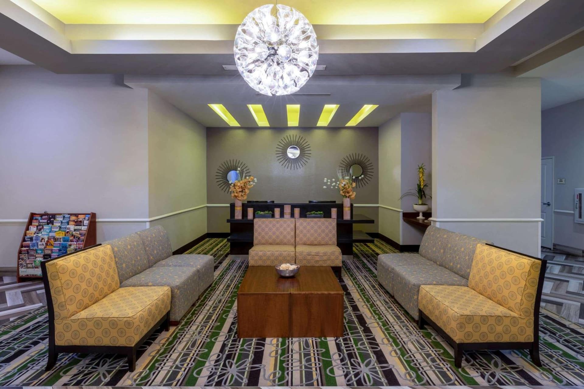 La Quinta by Wyndham Houston NW Beltway8/WestRD gallery photo in Houston, TX — image 10