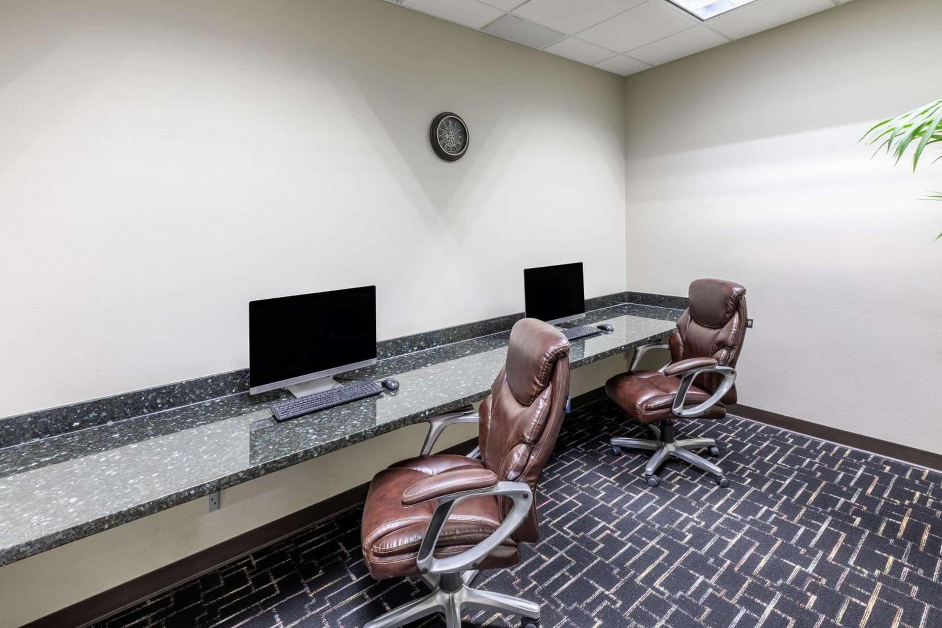 Hawthorn Suites by Wyndham Lubbock gallery photo in Lubbock, TX — image 18
