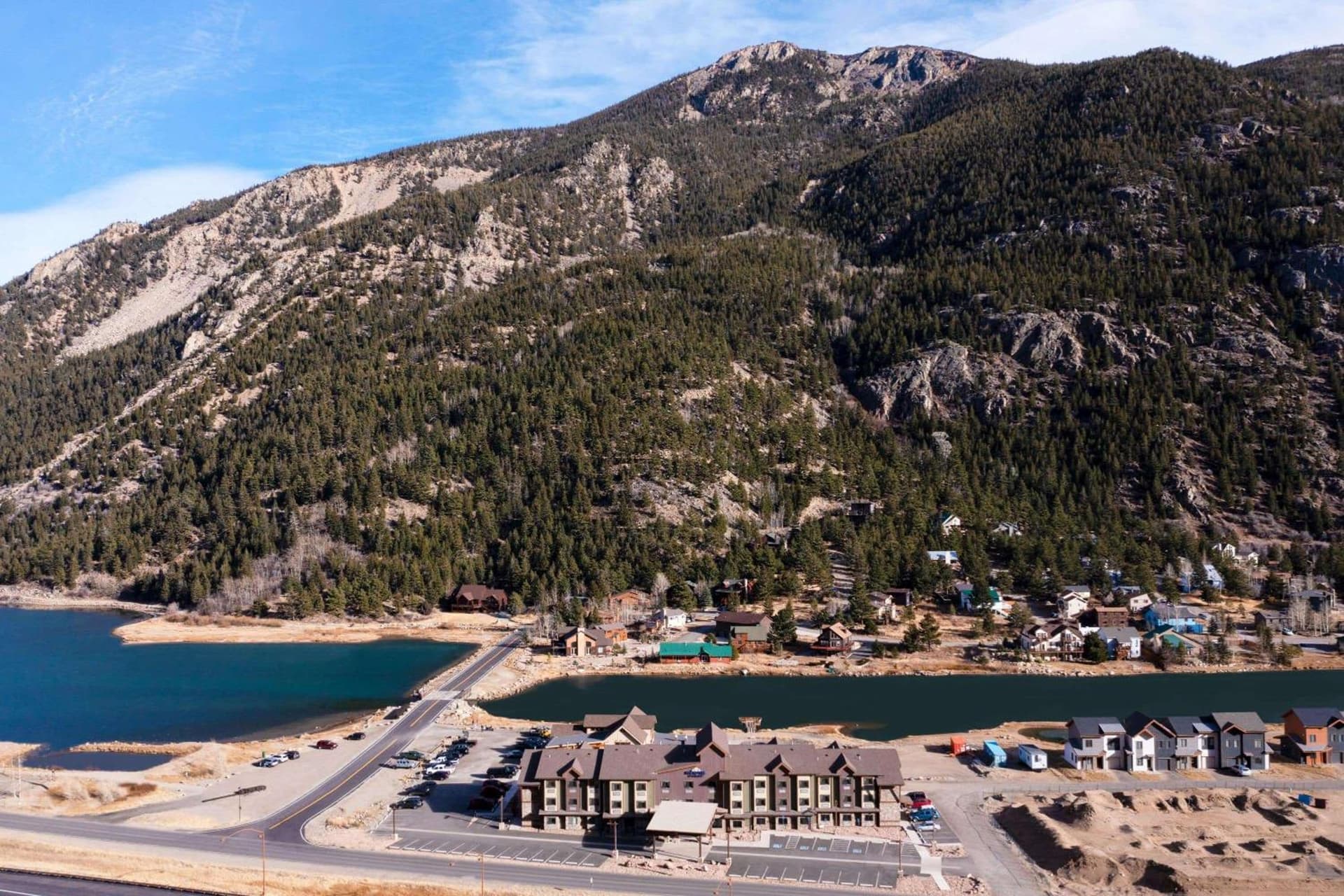 Microtel Inn & Suites by Wyndham Georgetown Lake property views in Georgetown, CO — gallery photo 3
